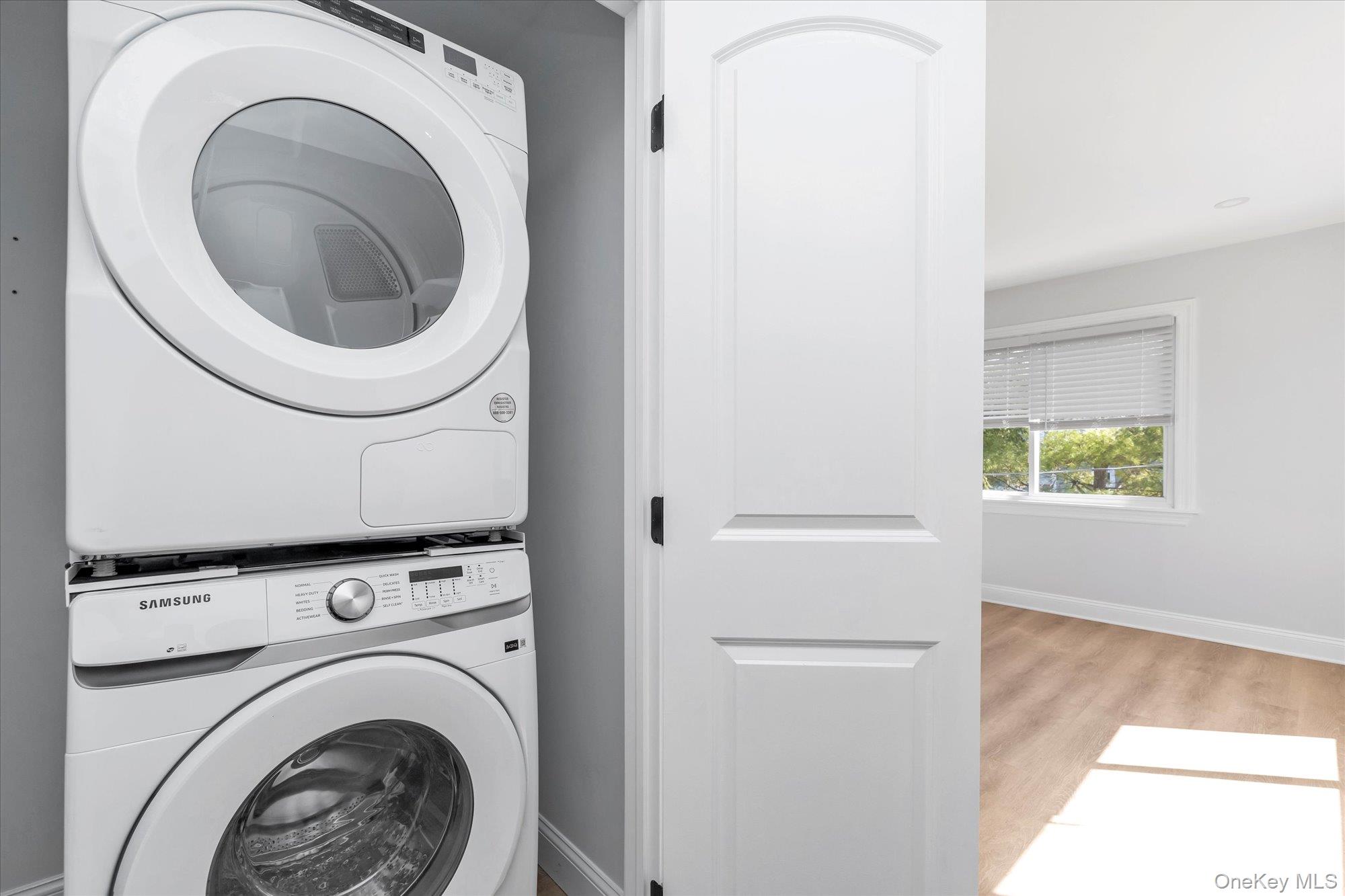 #7 photo, 71 Haven Avenue, מחוז נסאו Port Washington , NY 11050