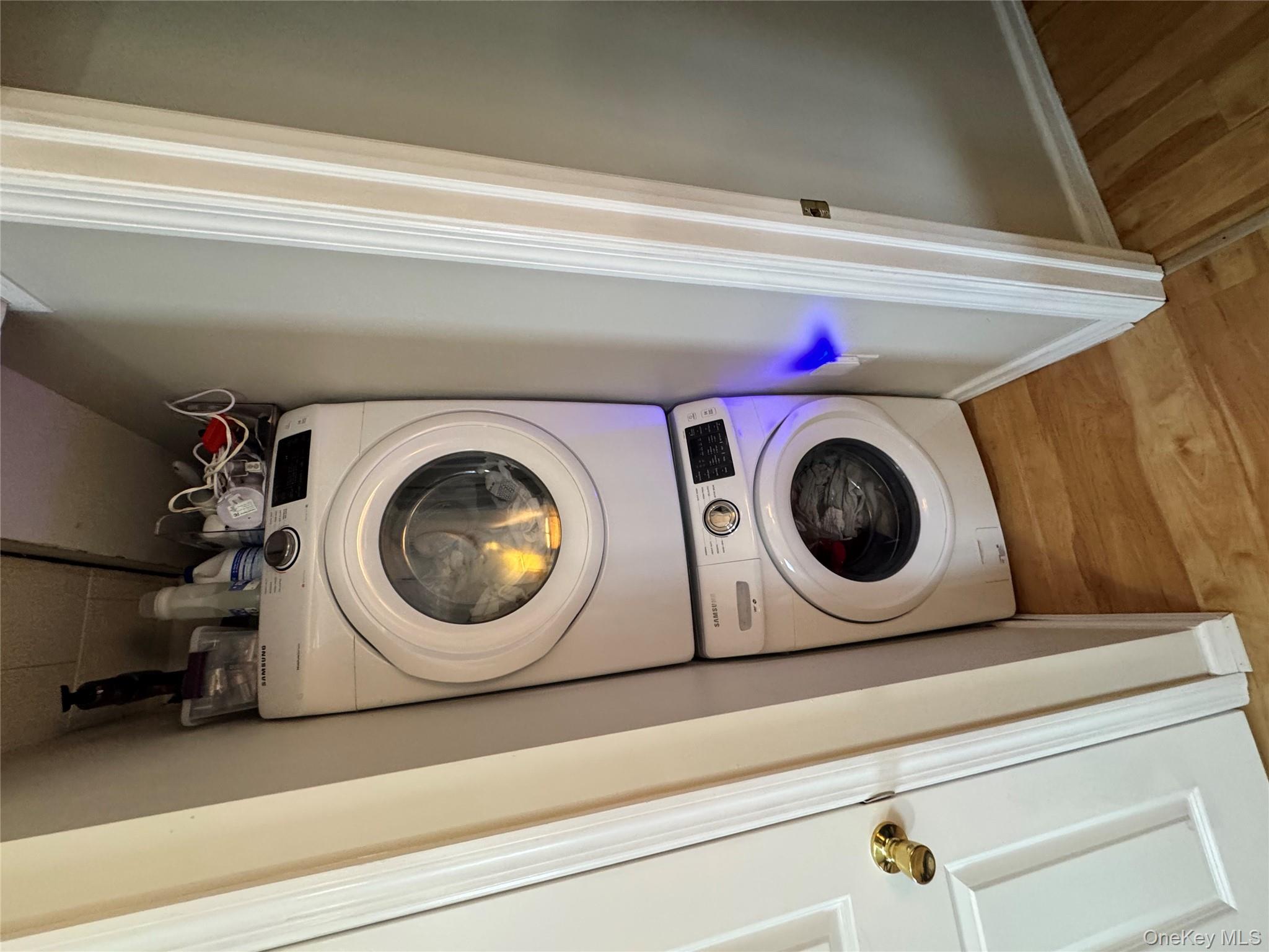 #12 photo, 655 E Walnut Street, מחוז נסאו Long Beach , NY 11561