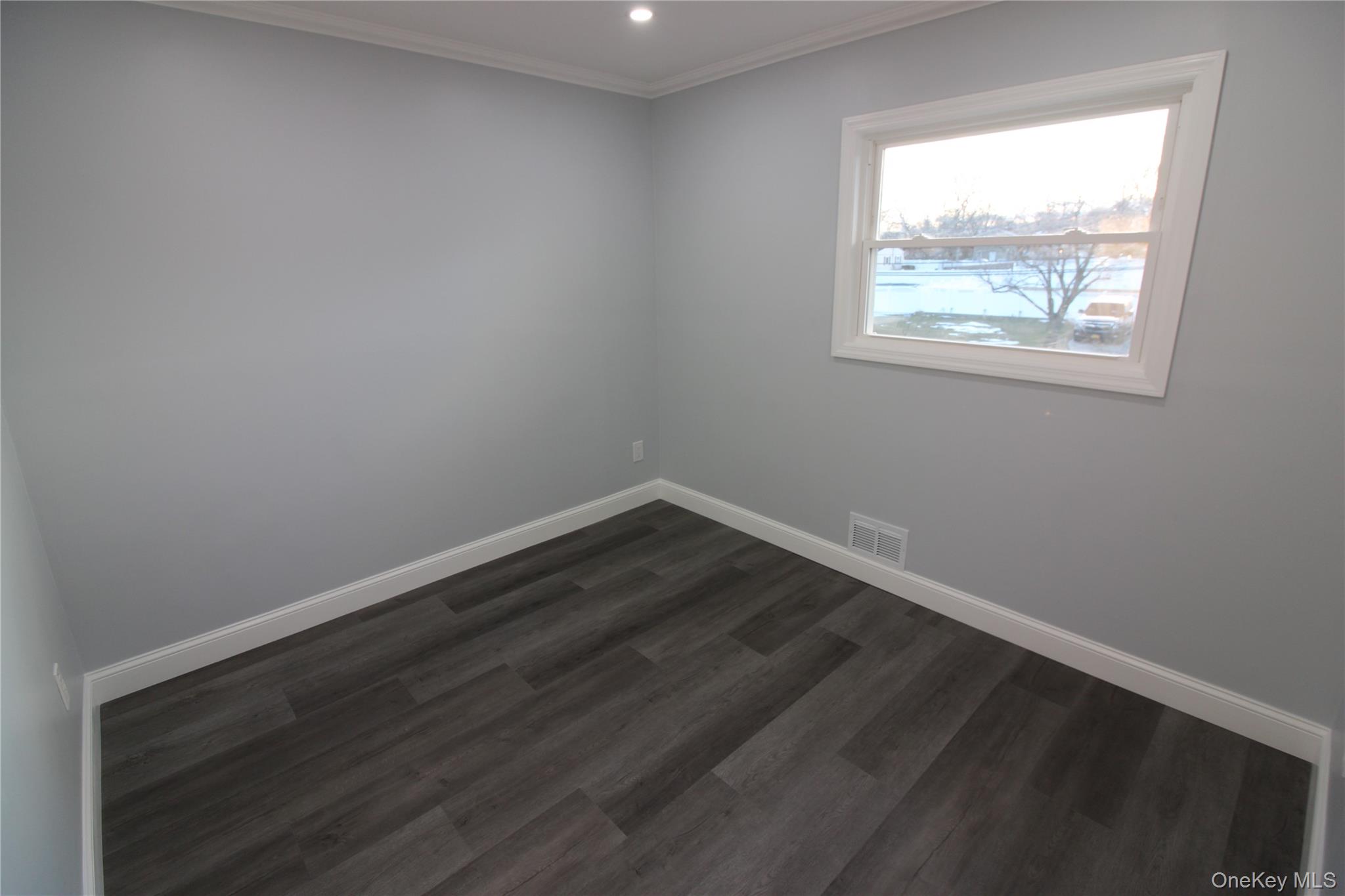 #20 photo, 26 Circle Lane, सफ़ोक काउंटी Bay Shore , NY 11706