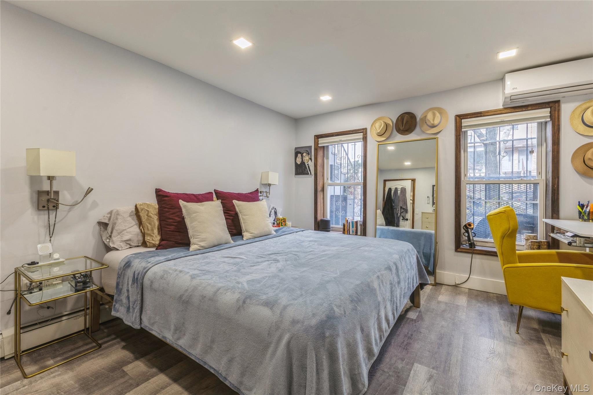 #11 photo, 32 Covert Street, 브루클린 Brooklyn , NY 11207