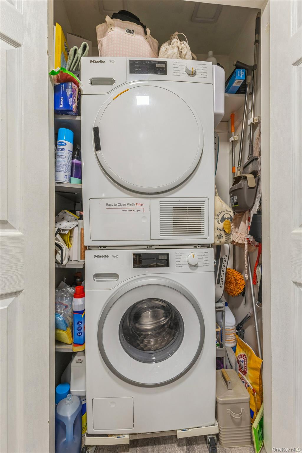 #18 photo, 32 Covert Street, 브루클린 Brooklyn , NY 11207