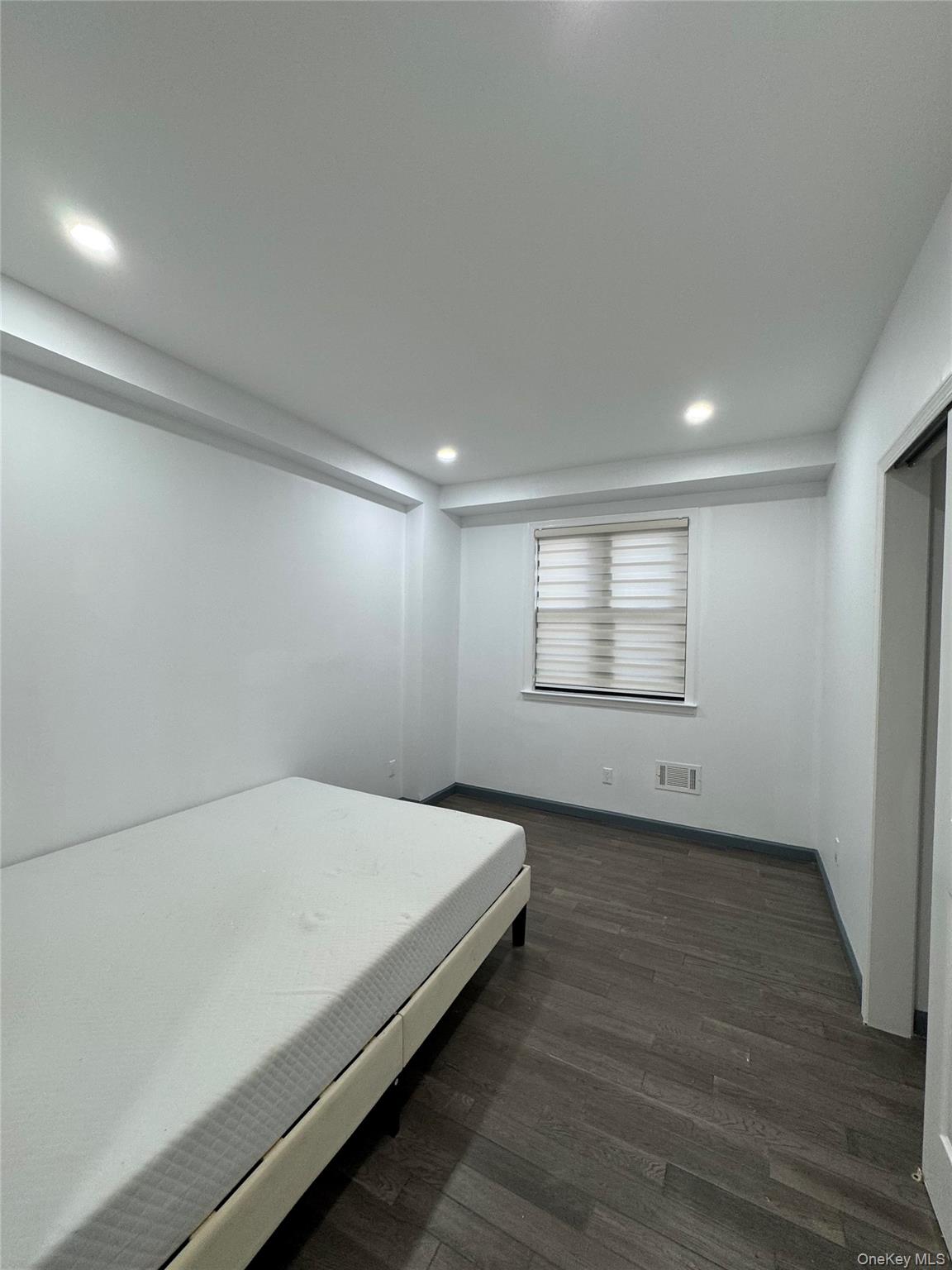 #6 photo, 4920 167th street, Куинс ‖ Fresh Meadows , NY 11365