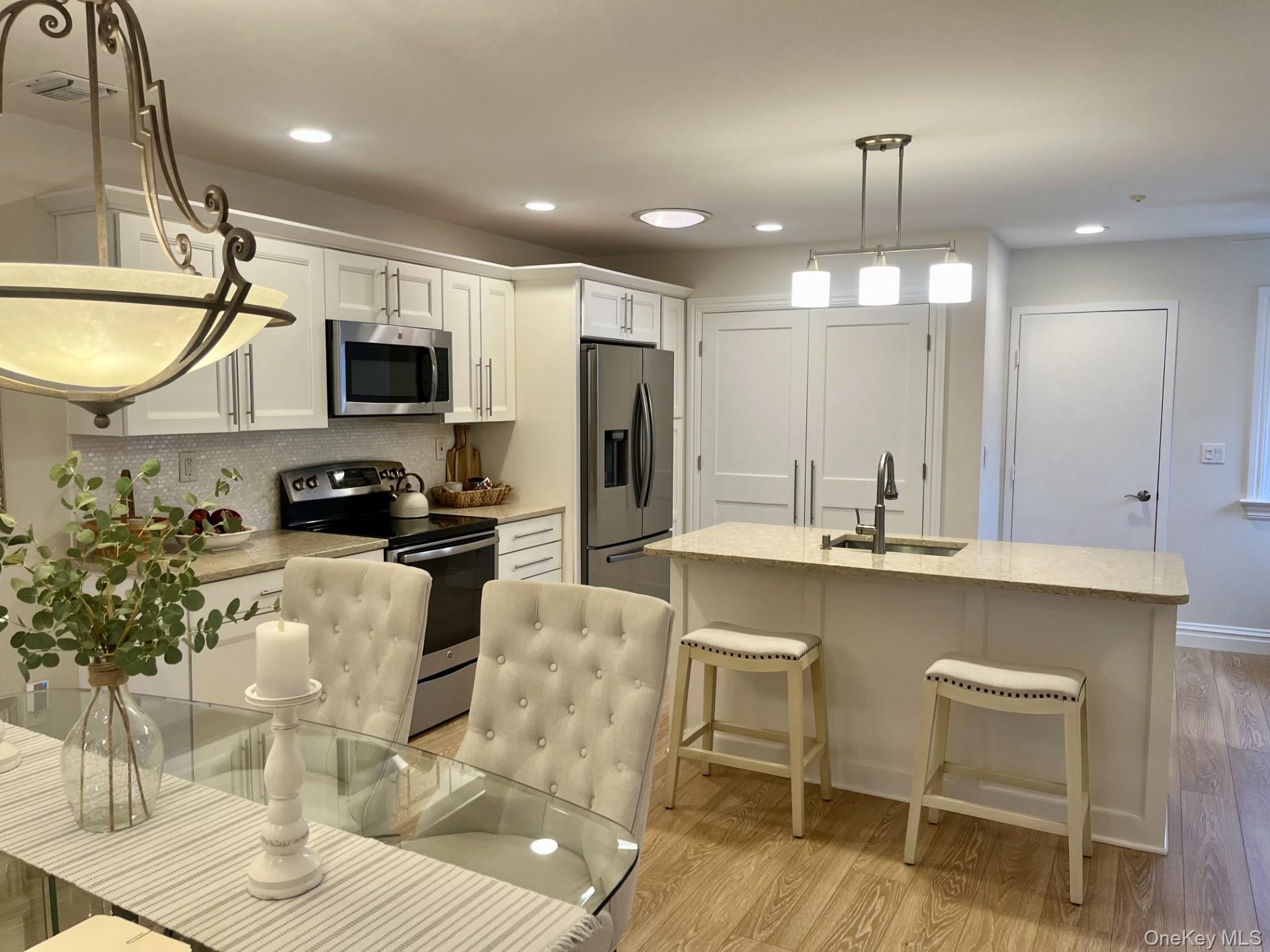 #3 photo, 62 Knolls Drive, Stony Brook , NY 11790