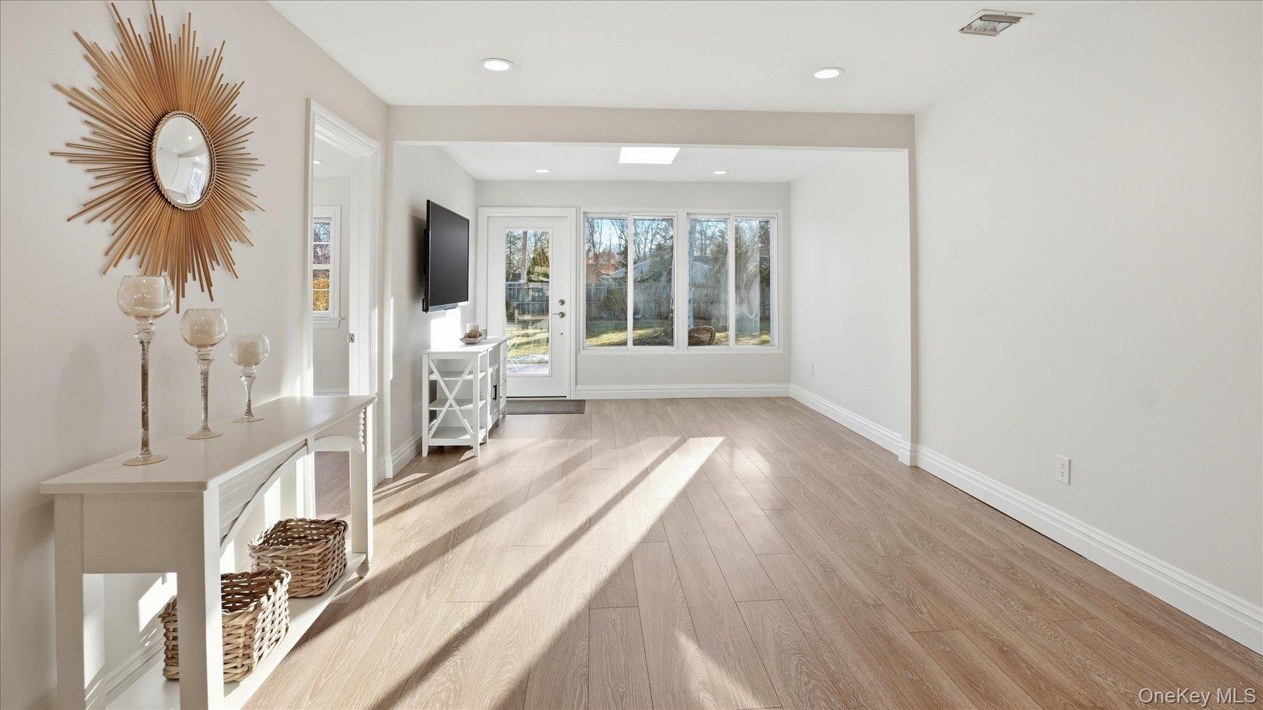 #6 photo, 62 Knolls Drive, Stony Brook , NY 11790