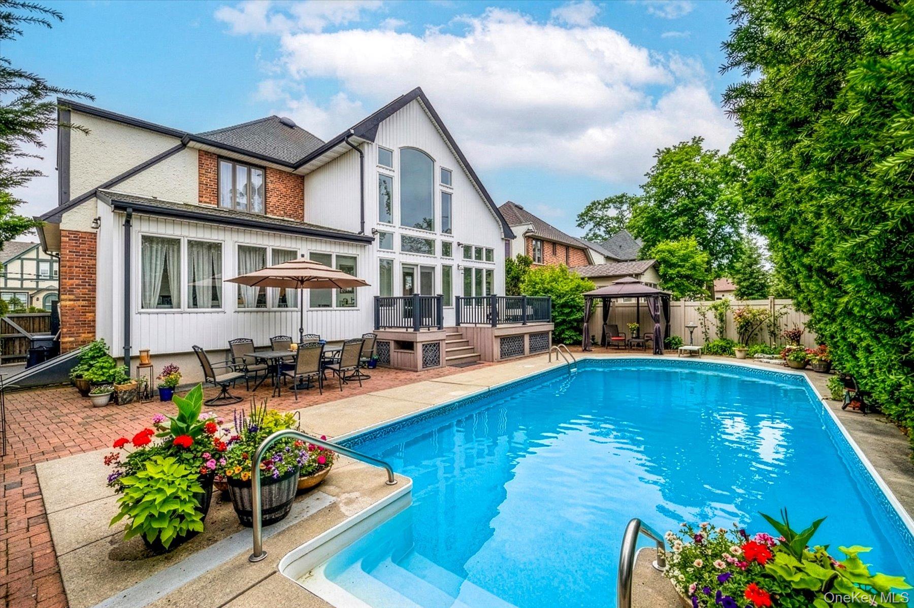 #3 photo, 34 Reyam Road, 롱 아일랜드 Lynbrook , NY 11563