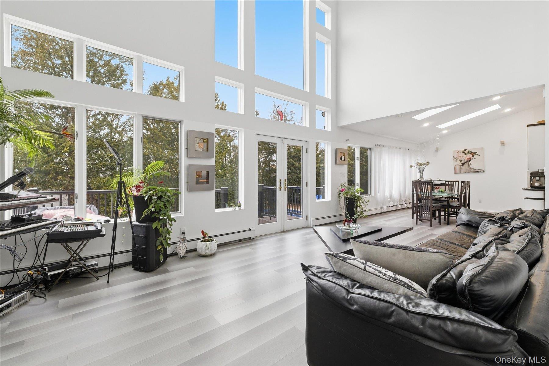 #9 photo, 34 Reyam Road, 롱 아일랜드 Lynbrook , NY 11563