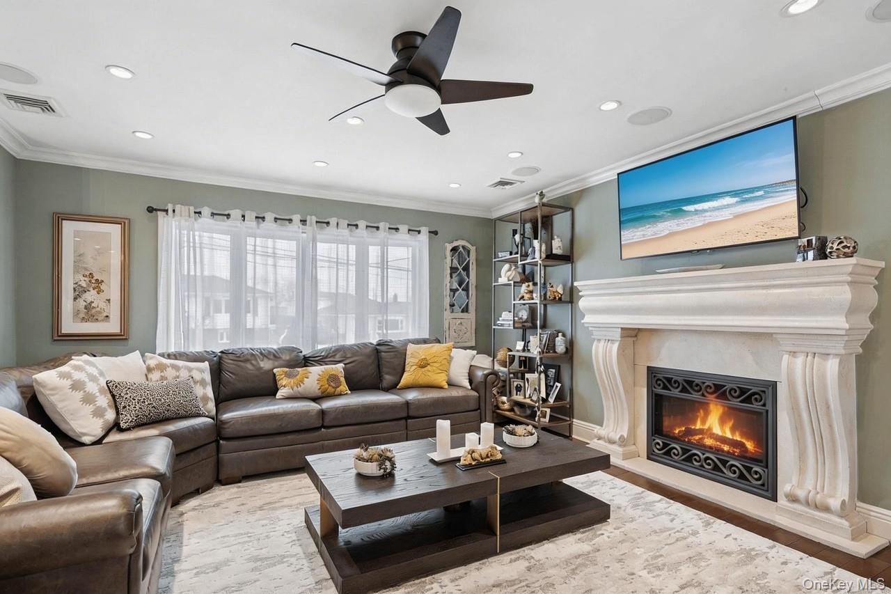 #7 photo, 187 Massapequa Avenue, מחוז נסאו Massapequa , NY 11758