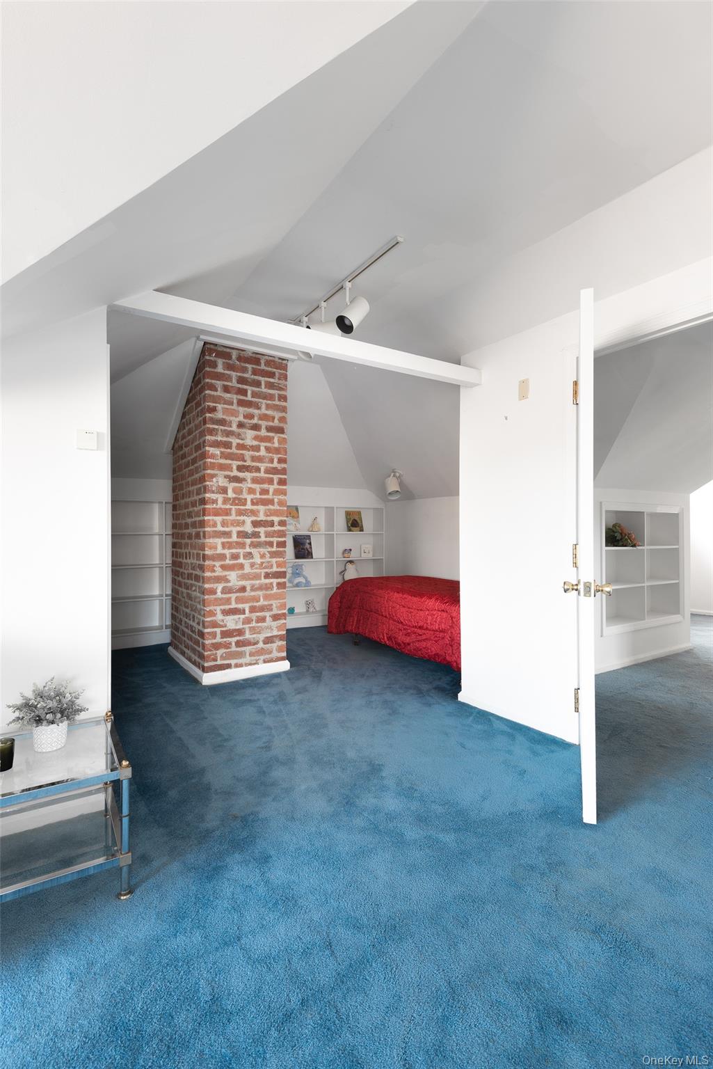 #19 photo, 200 Melbourne Road, מחוז נסאו Great Neck , NY 11021