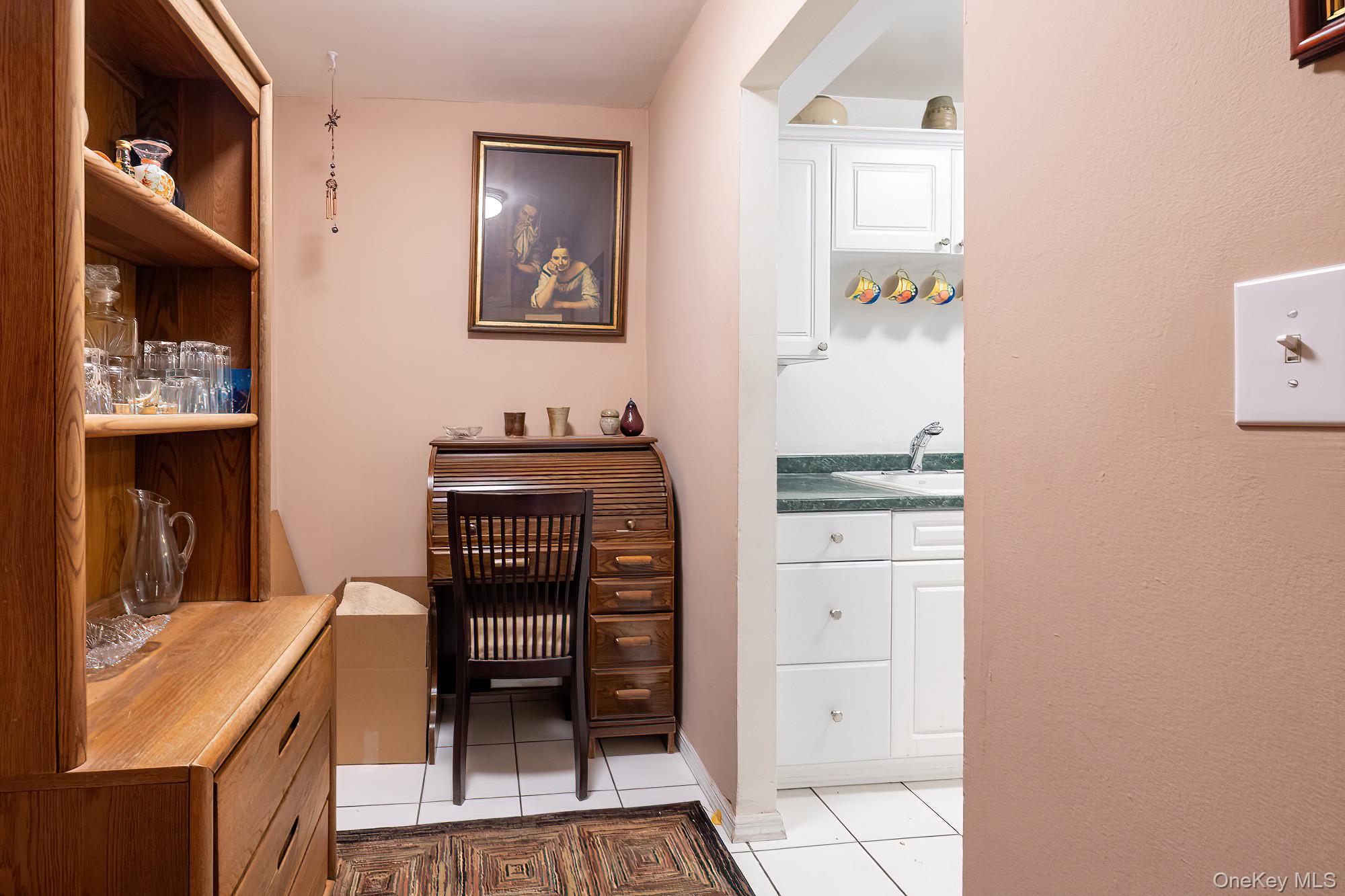 #6 photo, 75 W 238th Street, Bronx , NY 10463