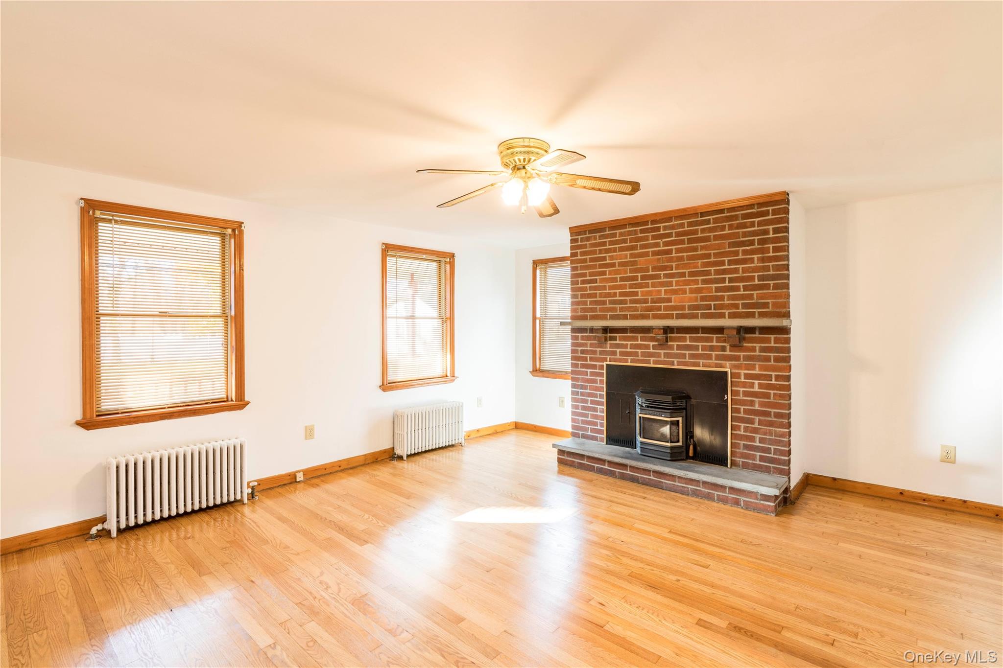 #6 photo, 9 Maple Street, Glenham , NY 12527