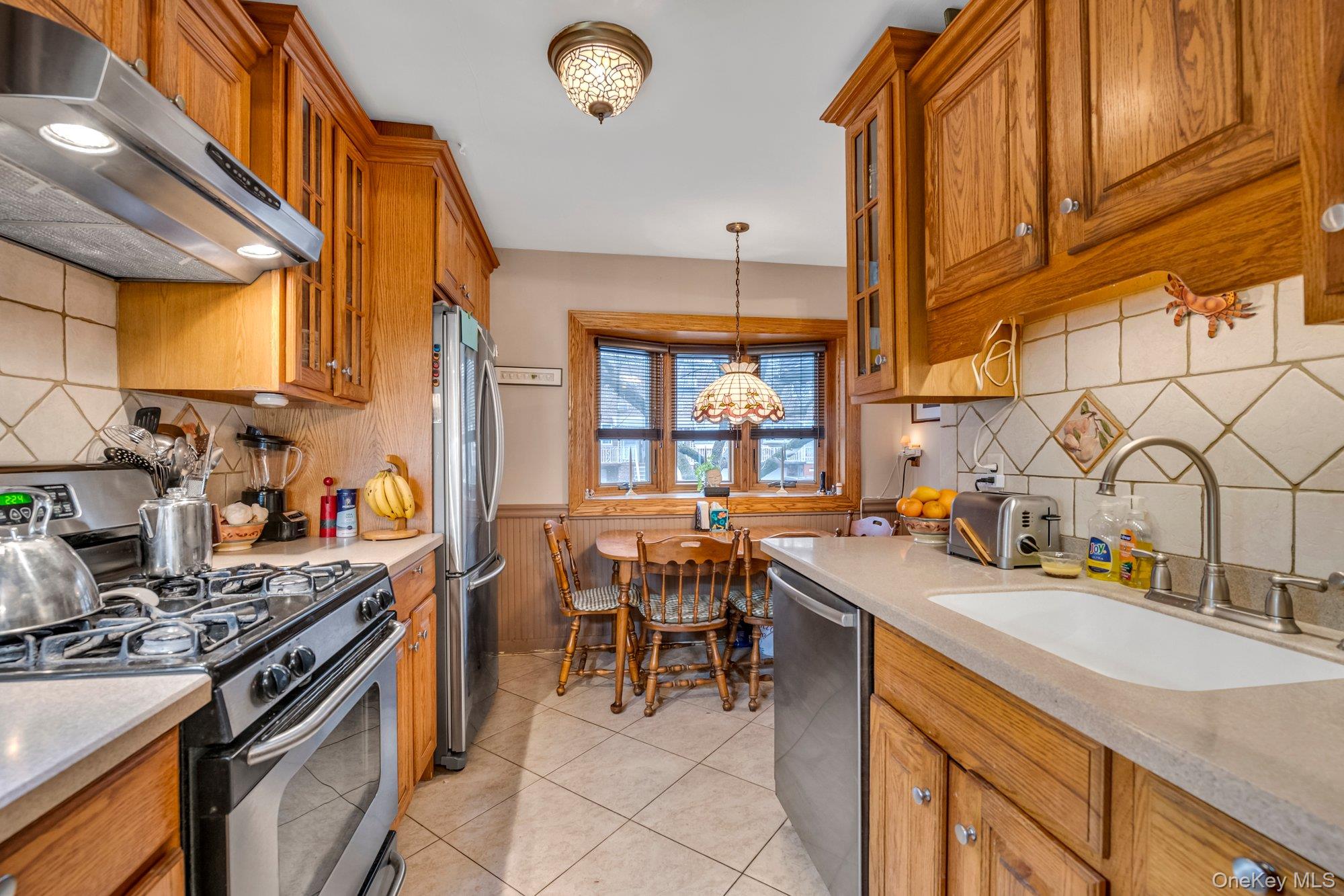 #5 photo, 1019 Vincent Avenue, Bronx , NY 10465