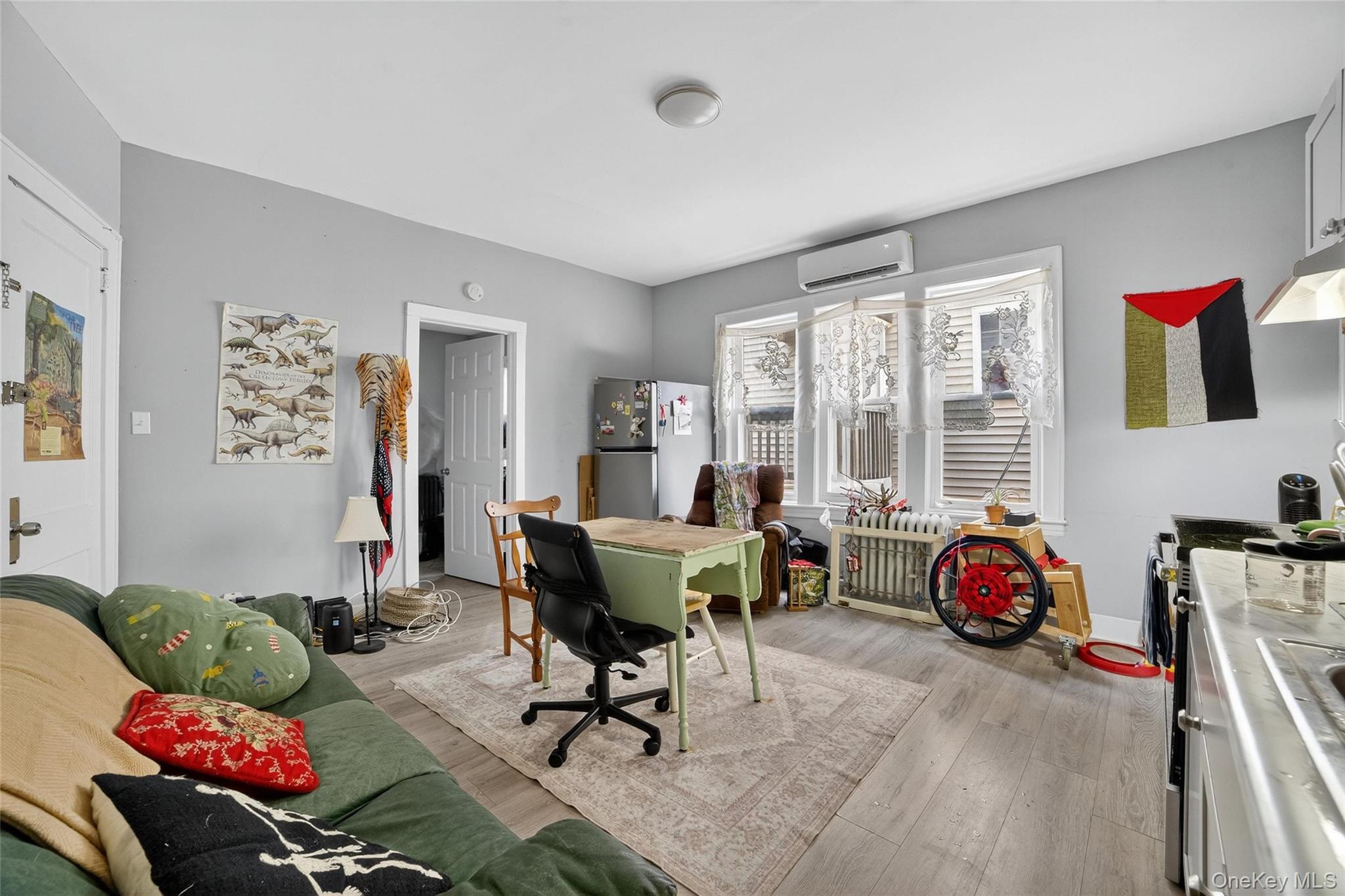 #7 photo, 439 S 7th Avenue, 뉴욕주 Mount Vernon , NY 10550