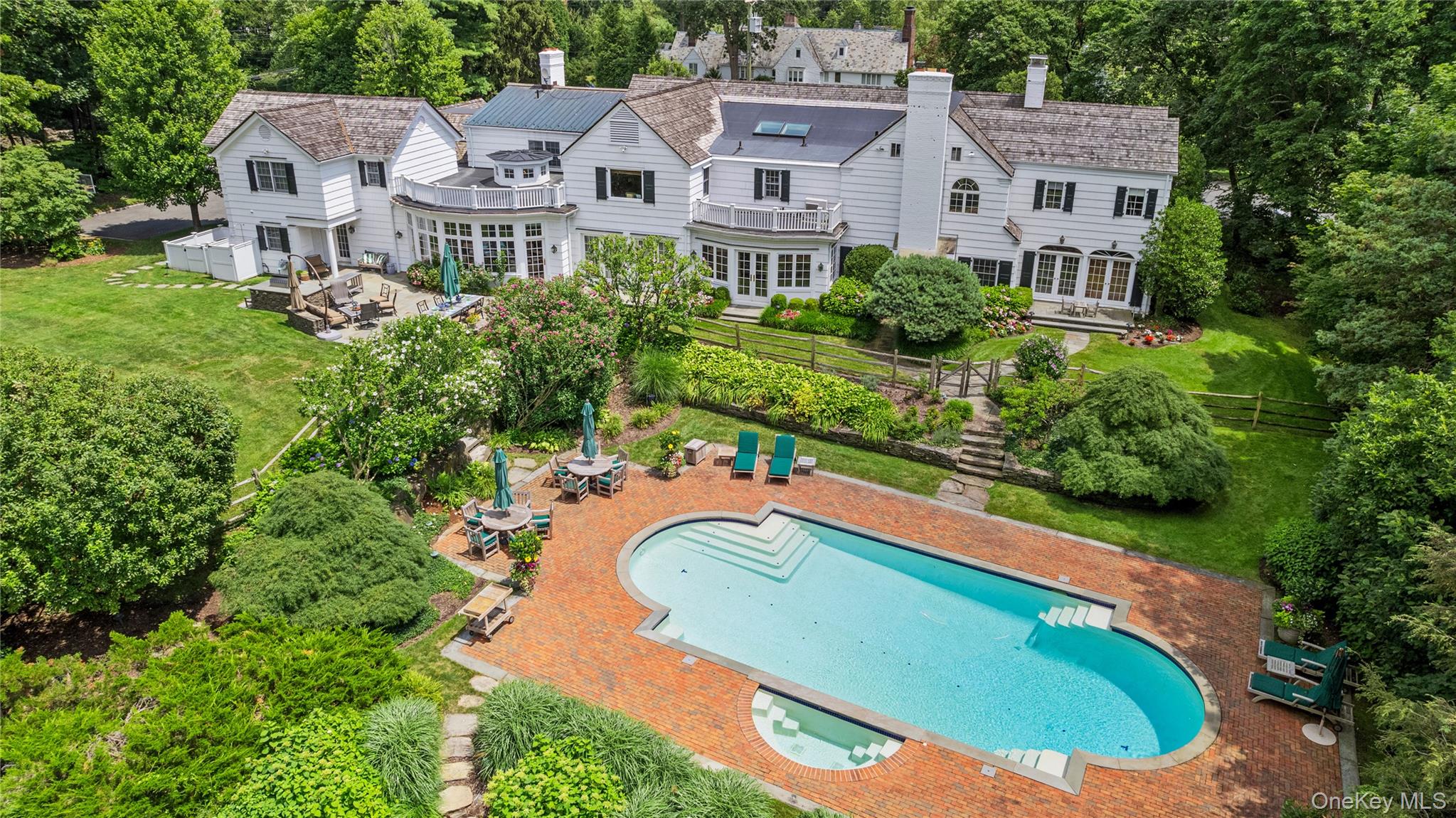 #1 photo, 25 Stratford Road, Harrison , NY 10528