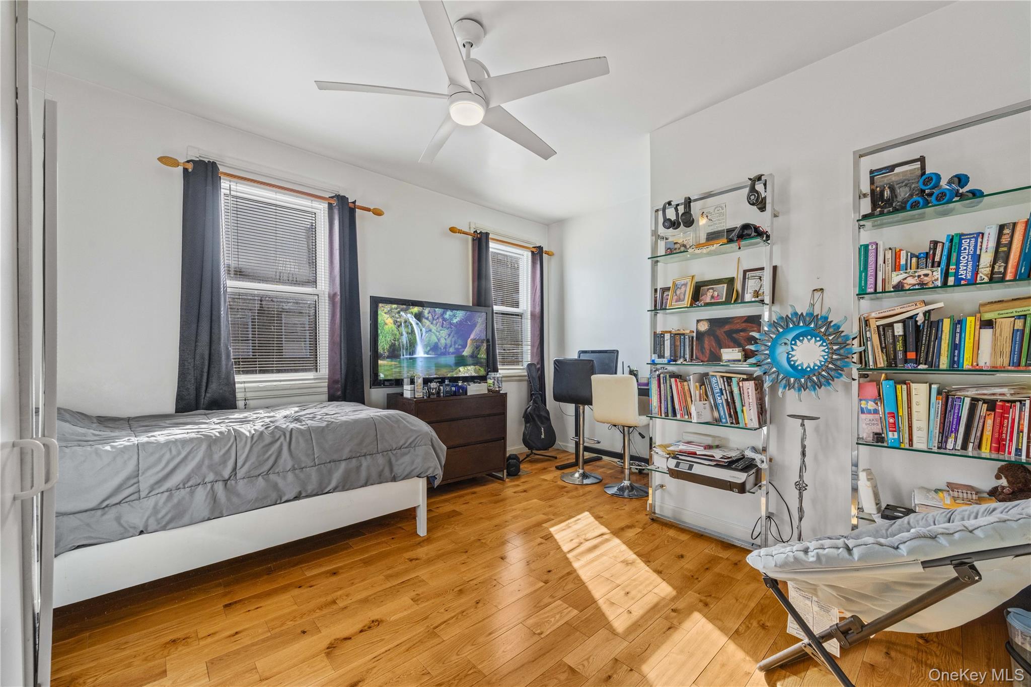 #13 photo, 37 Moquette Row, 纽约州 Yonkers , NY 10703