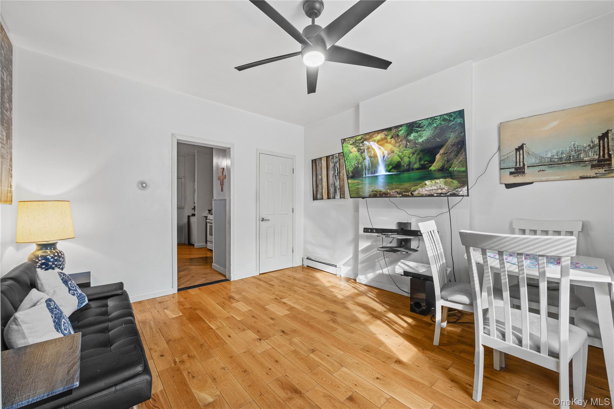 #7 photo, 37 Moquette Row, 纽约州 Yonkers , NY 10703