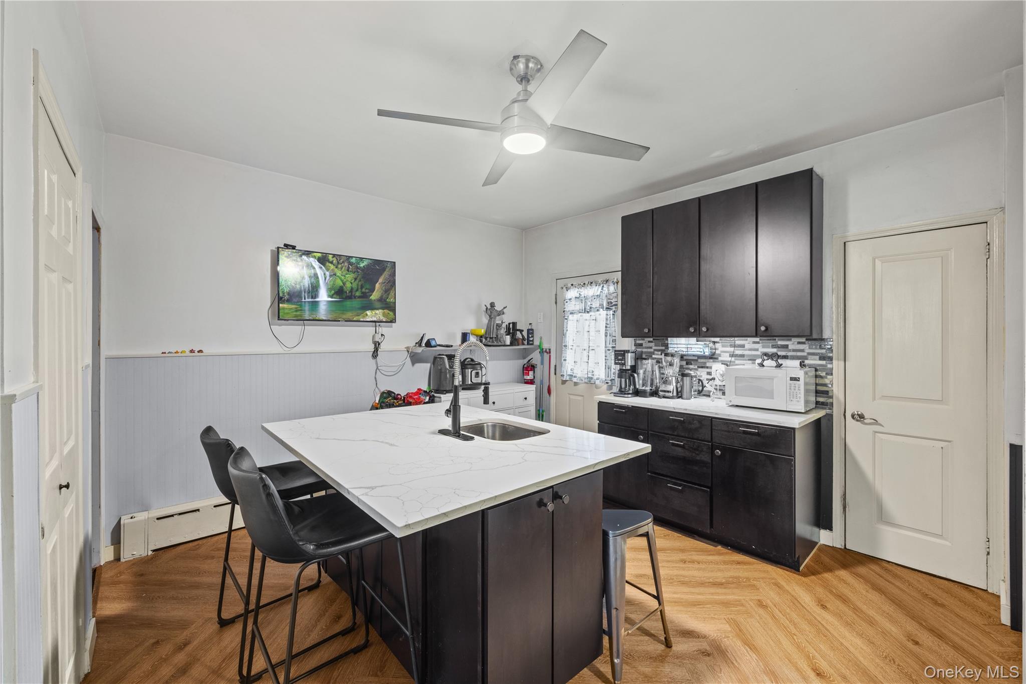 #9 photo, 37 Moquette Row, 纽约州 Yonkers , NY 10703