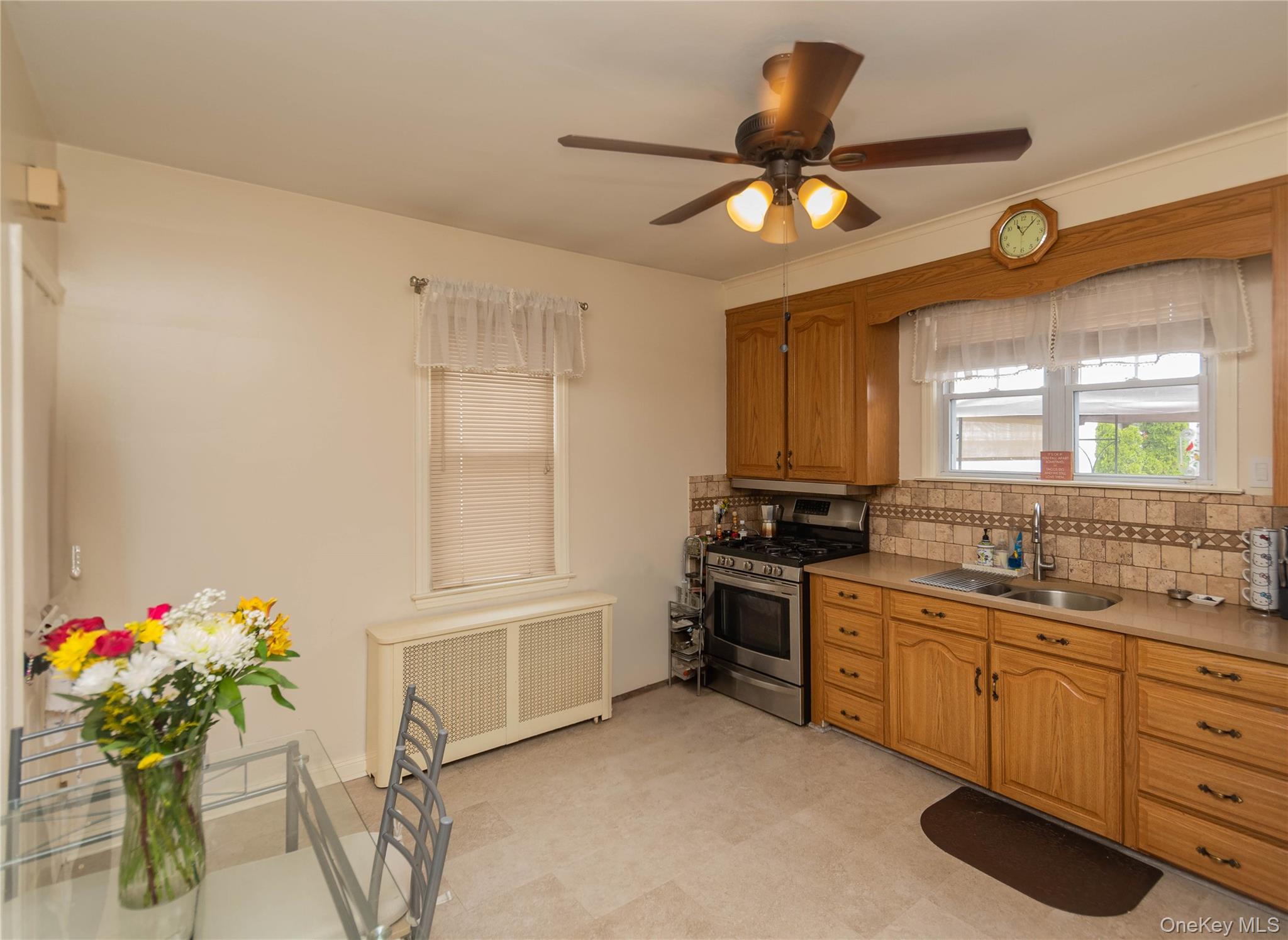 #6 photo, 964 Pemart Avenue, Peekskill , NY 10566