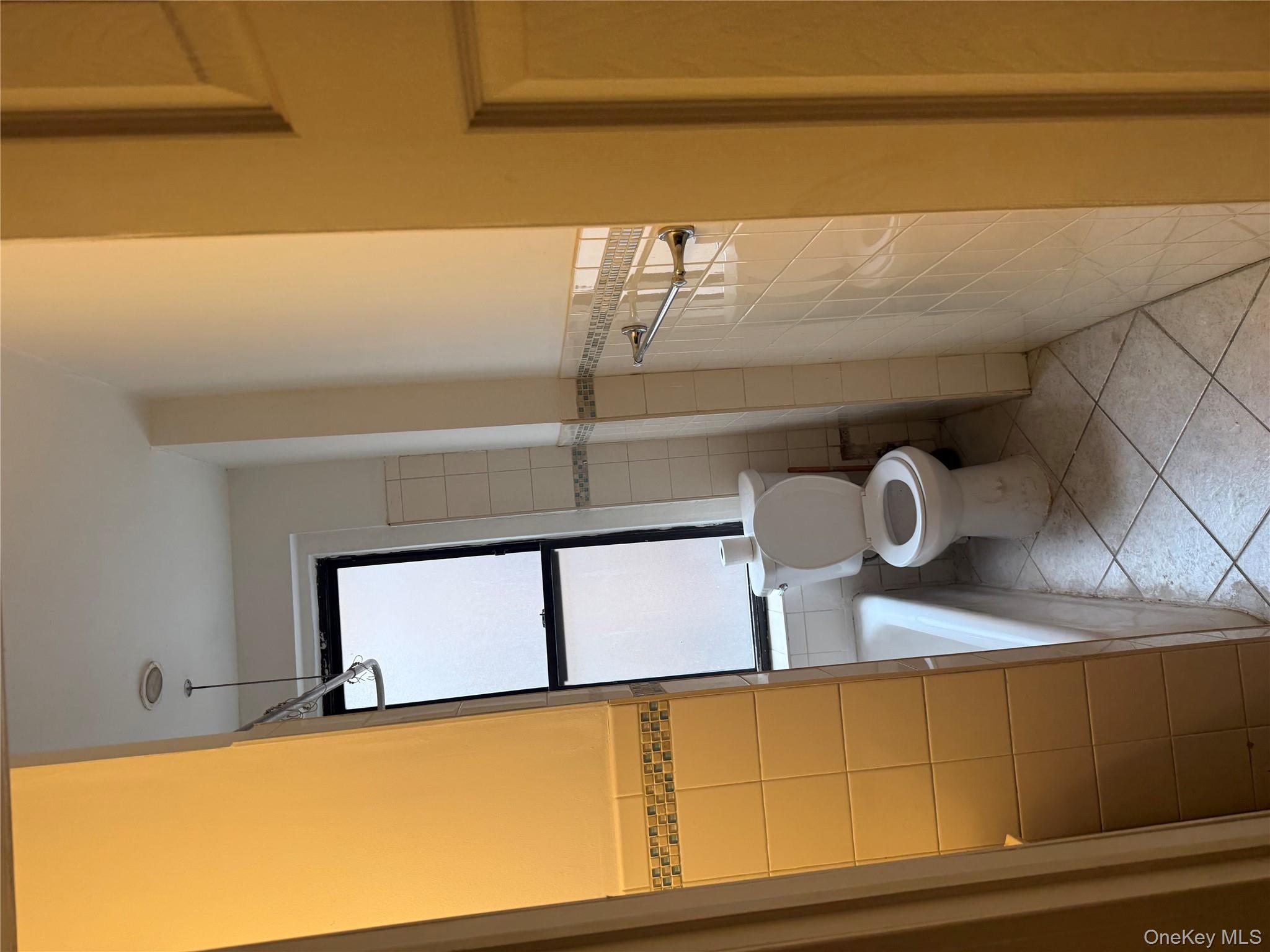 #4 photo, 1177 Anderson Avenue, Bronx , NY 10452