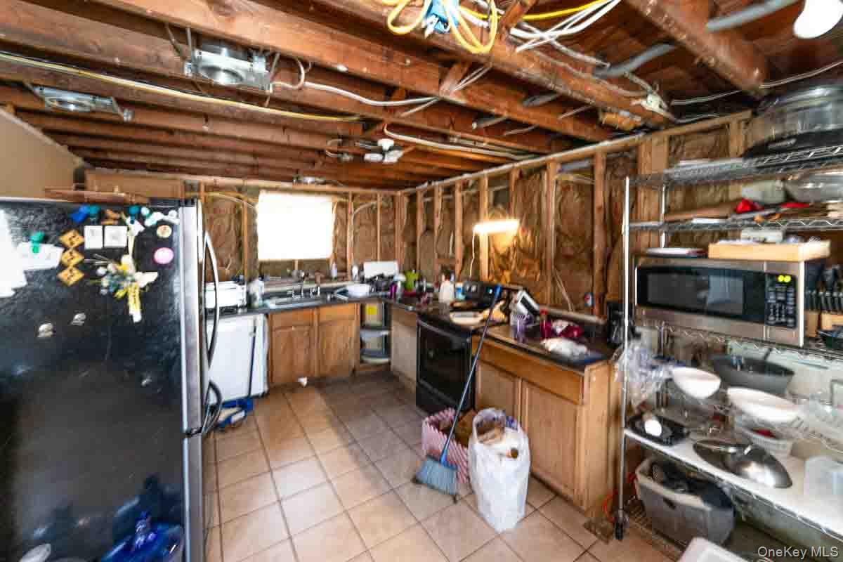 #12 photo, 1224 Union Avenue, Newburgh , NY 12550