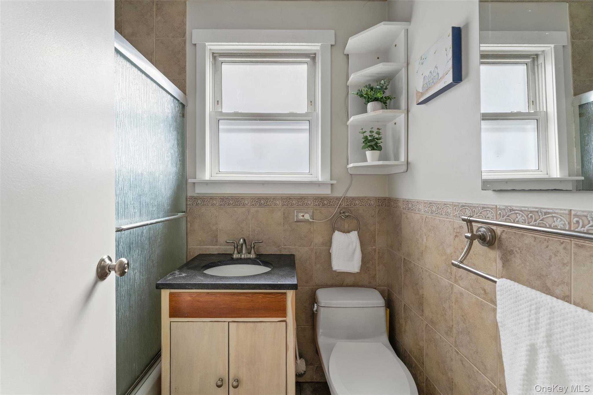 #10 photo, 97 Staunton Street, Yonkers , NY 10704