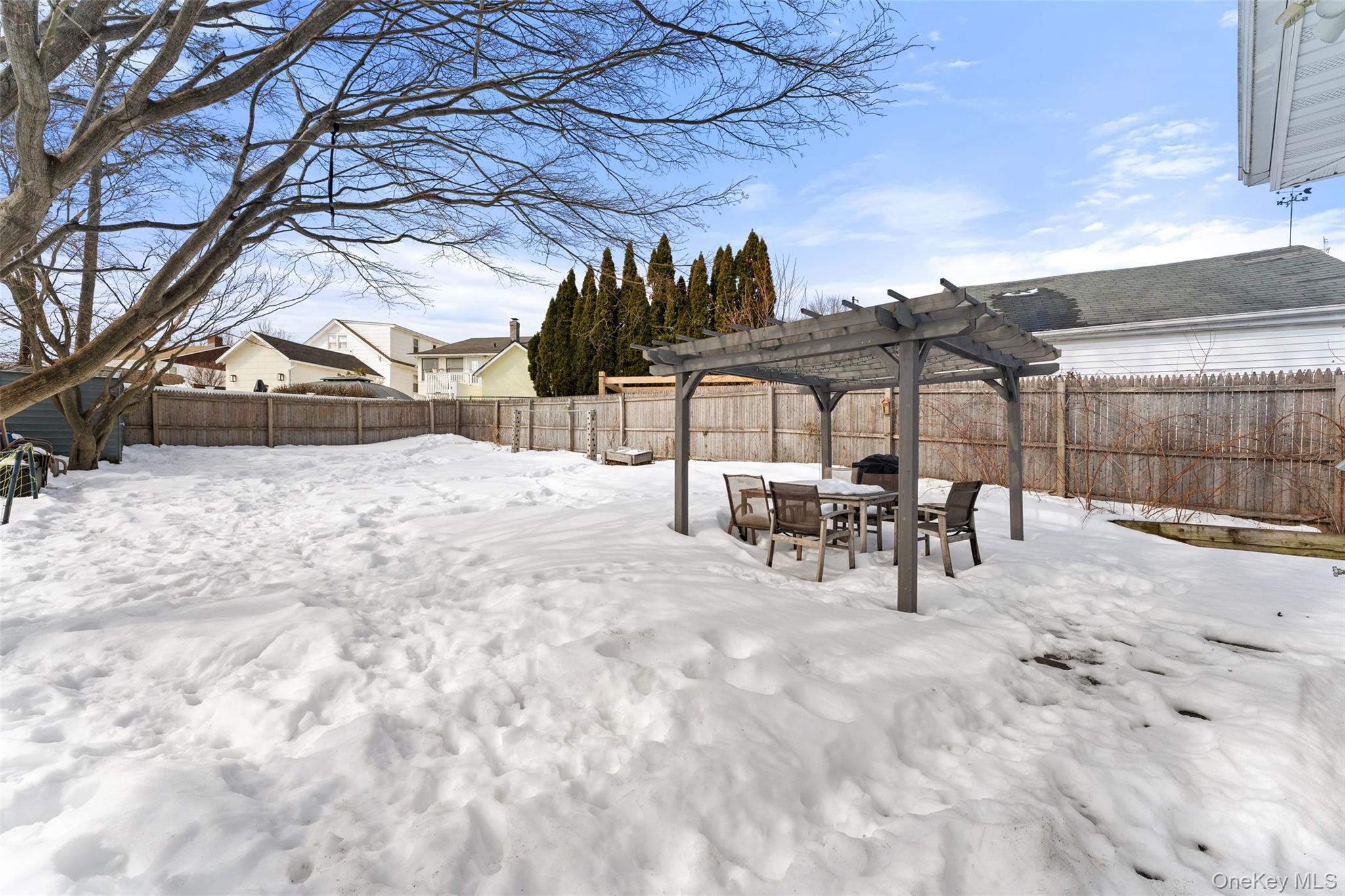 #17 photo, 97 Staunton Street, Yonkers , NY 10704