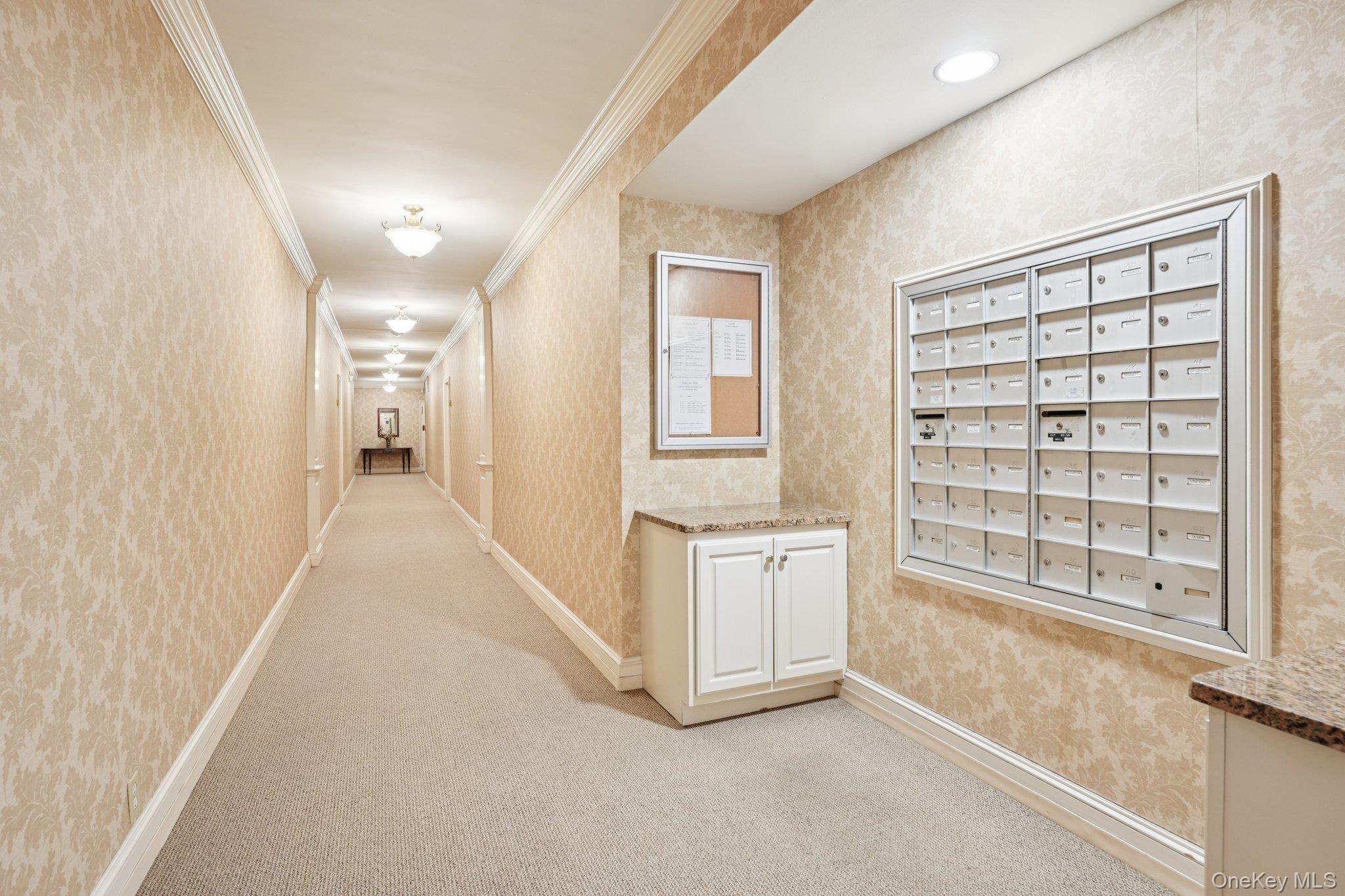 #16 photo, 4 Putnam Hill, Greenwich , NY 06830