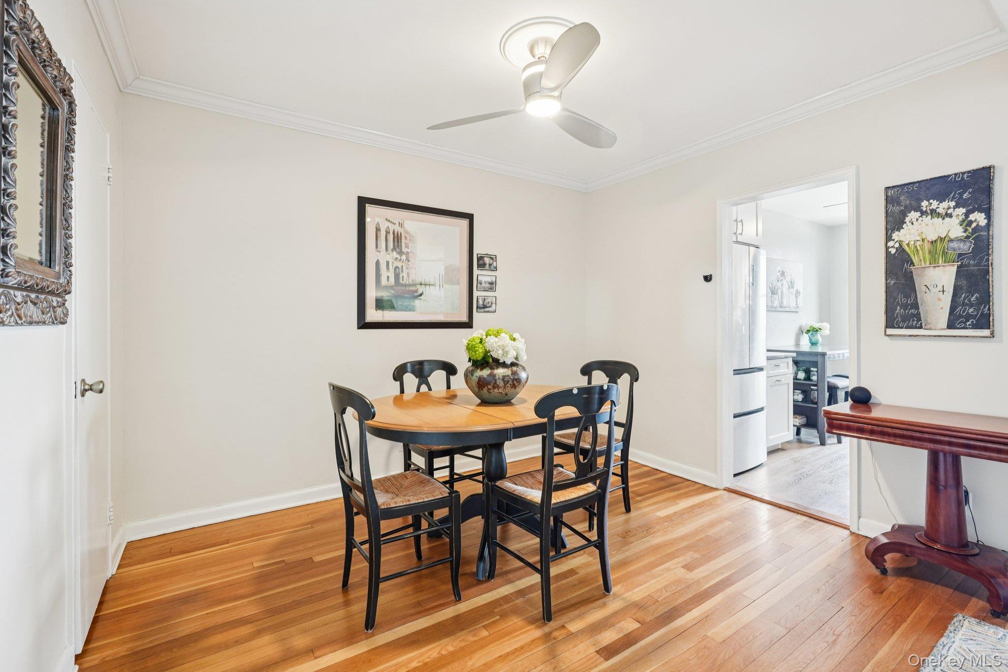 #6 photo, 4 Putnam Hill, Greenwich , NY 06830