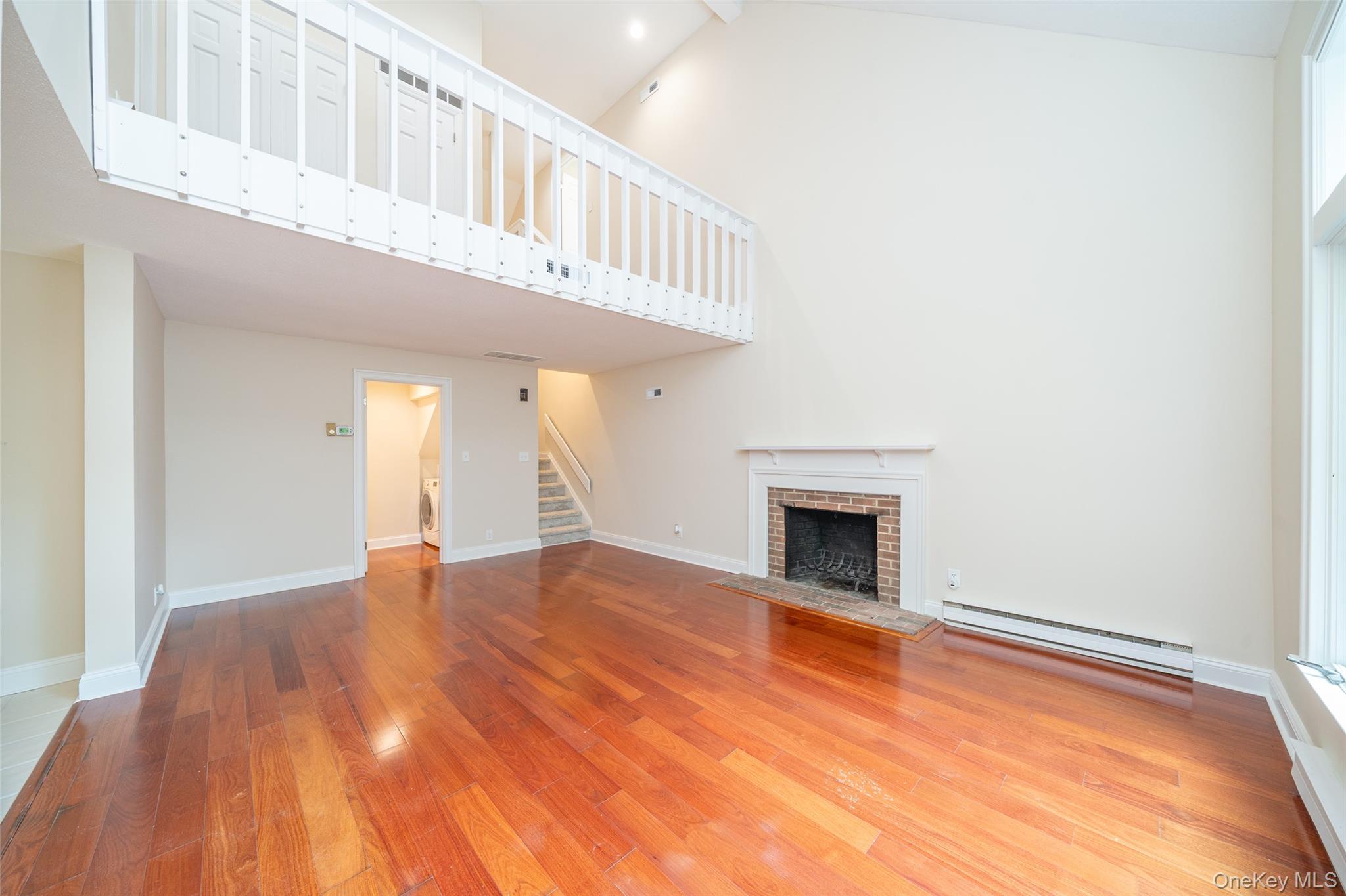 #6 photo, 5 Grove Mews, 뉴욕주 Chappaqua , NY 10514