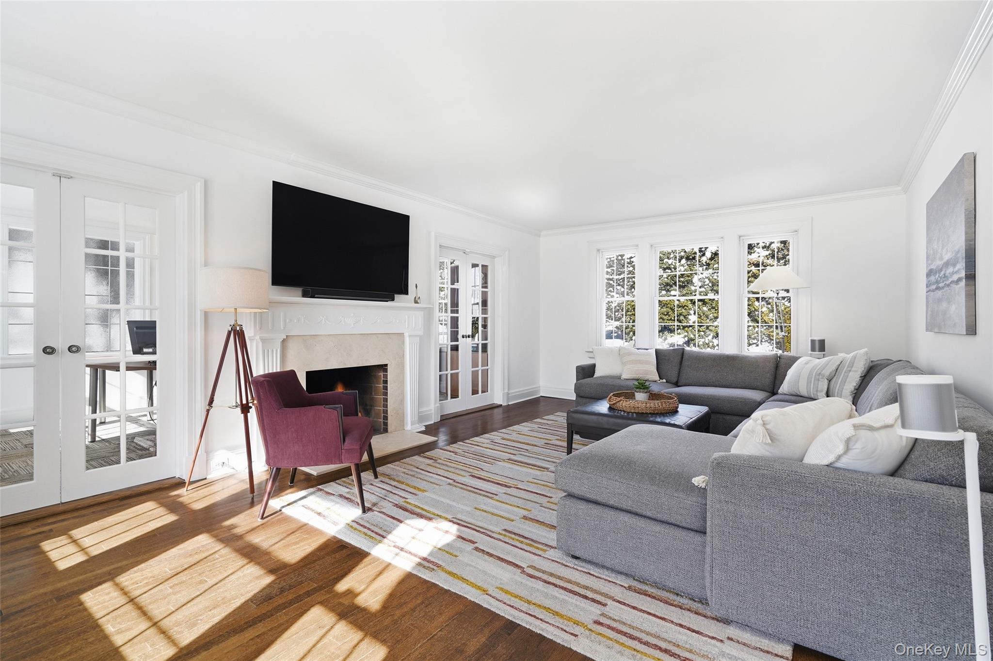 #15 photo, 17 Emerson Place, Harrison , NY 10528