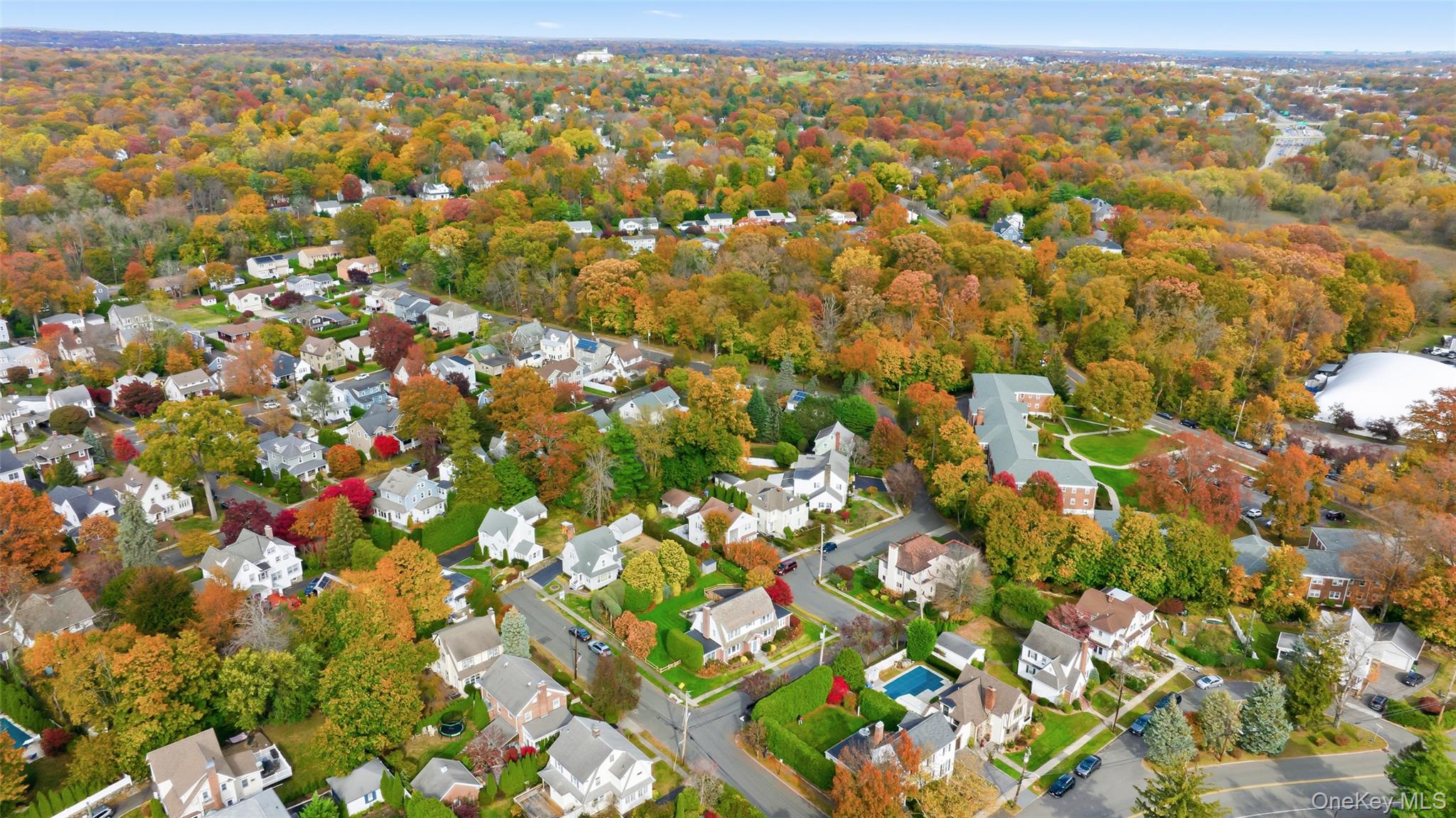 #8 photo, 17 Emerson Place, Harrison , NY 10528