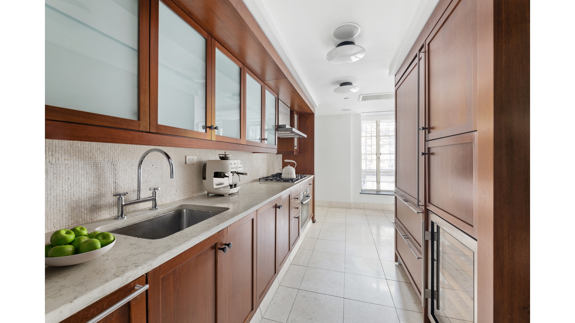 #7 photo, 140 E 63RD Street, 맨해튼 Lenox Hill , NY 10065