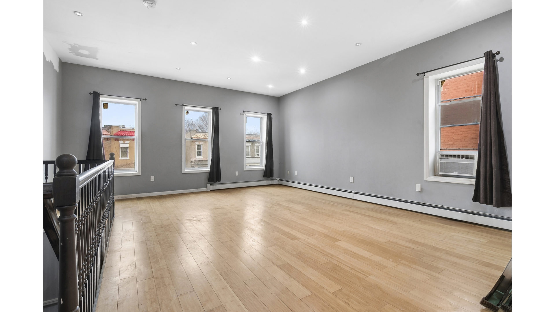 #2 photo, 2001 STRAUSS Street, Brownsville , NY 11212