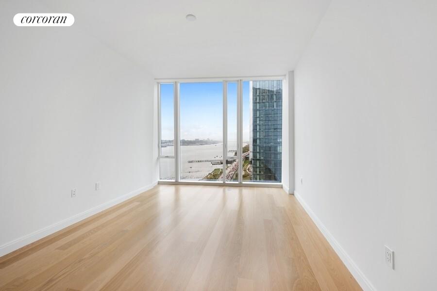 #5 photo, New York City, 맨해튼 Lincoln Square , NY 10069