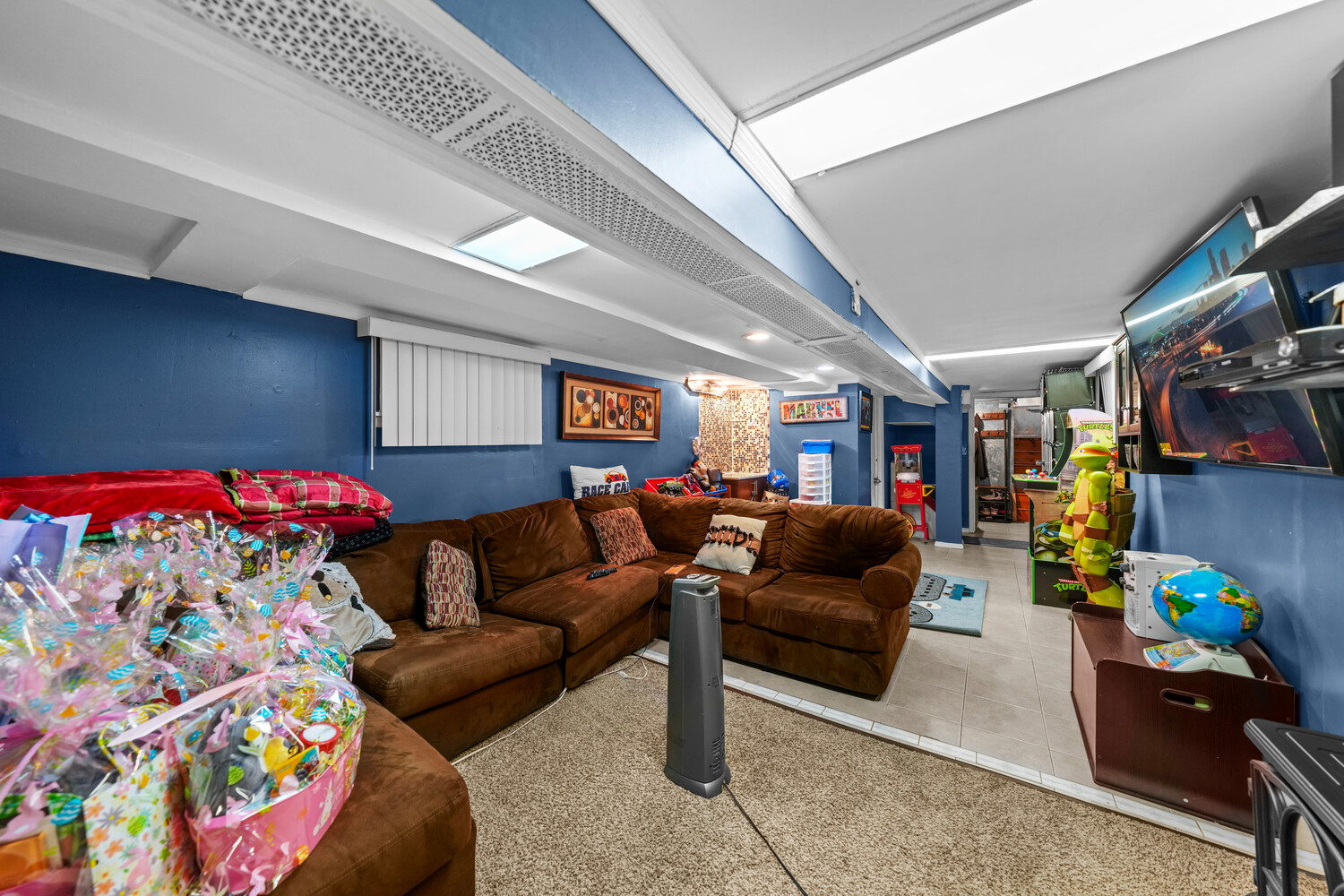 #8 photo, 1647 E 49TH Street, 브루클린 Flatlands , NY 11234