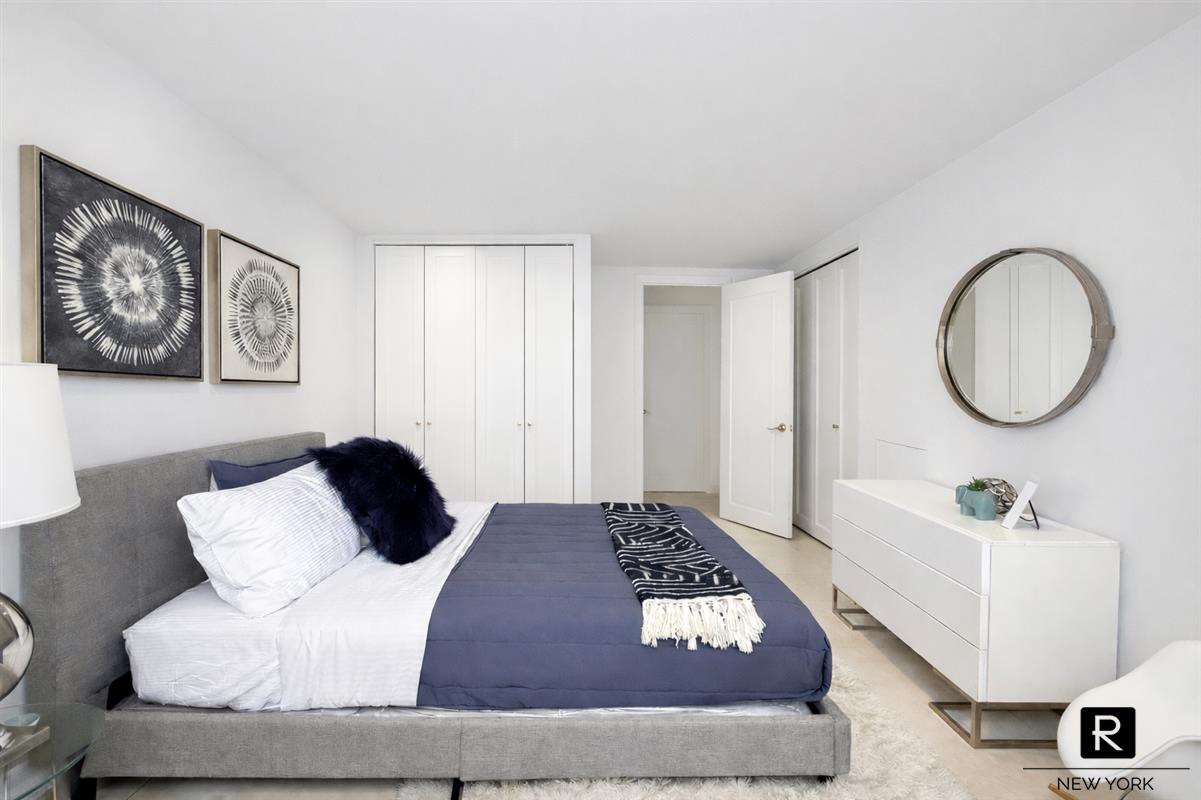 #8 photo, 415 E 37th Street, Murray Hill , NY 10016