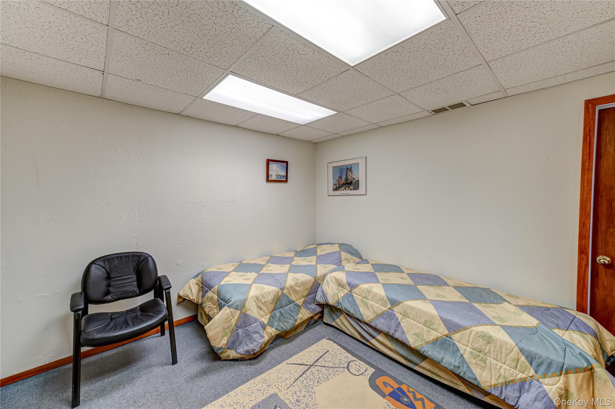 #18 photo, 146 Crystal Brook Hollow Road, Саффолк ‖ Port Jefferson , NY 11777