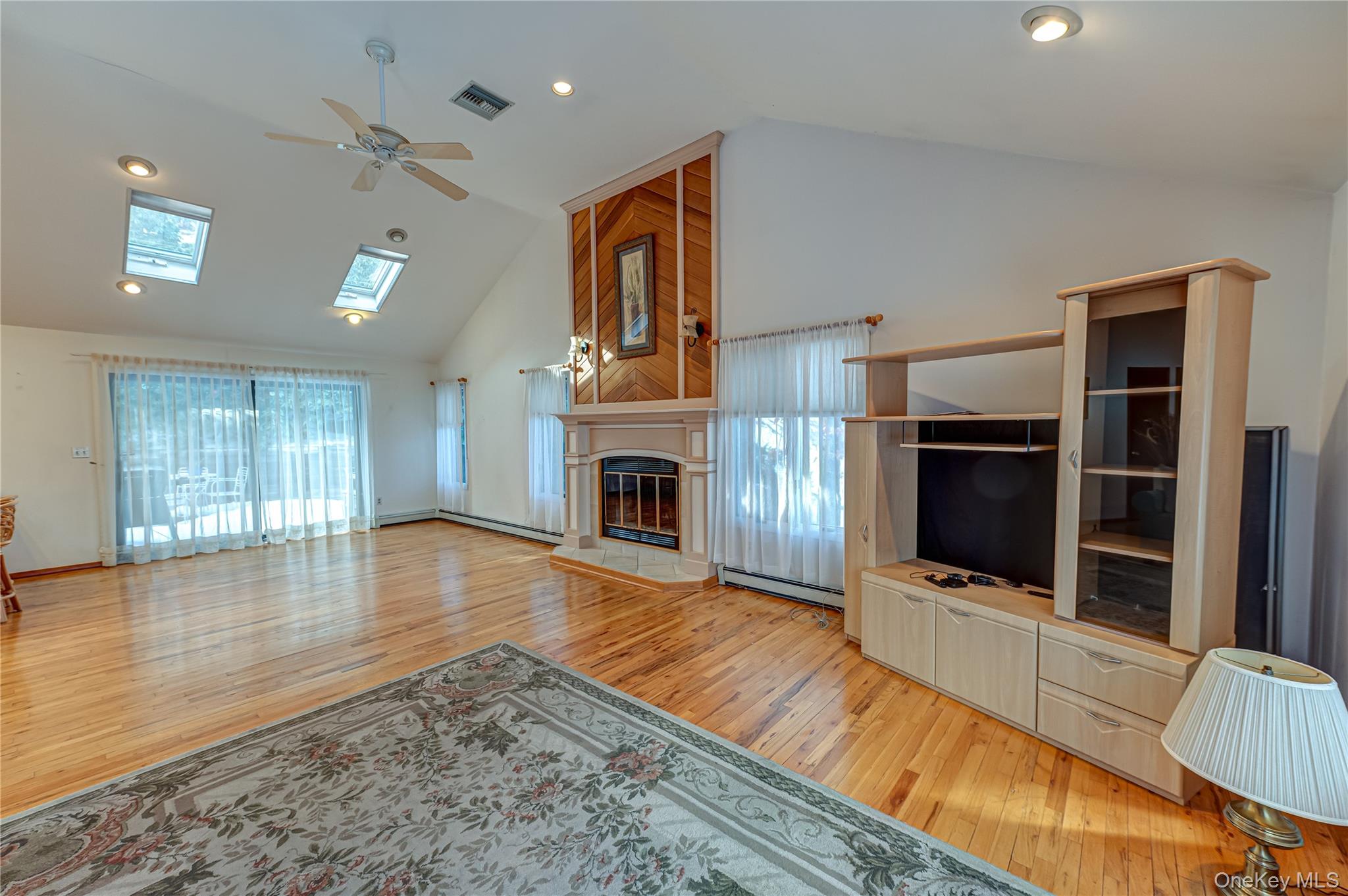 #6 photo, 146 Crystal Brook Hollow Road, Саффолк ‖ Port Jefferson , NY 11777