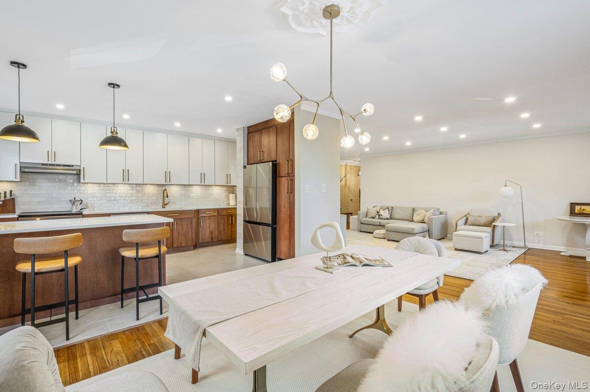 #5 photo, 162-01 Powells Cove Boulevard, Beechhurst , NY 11357