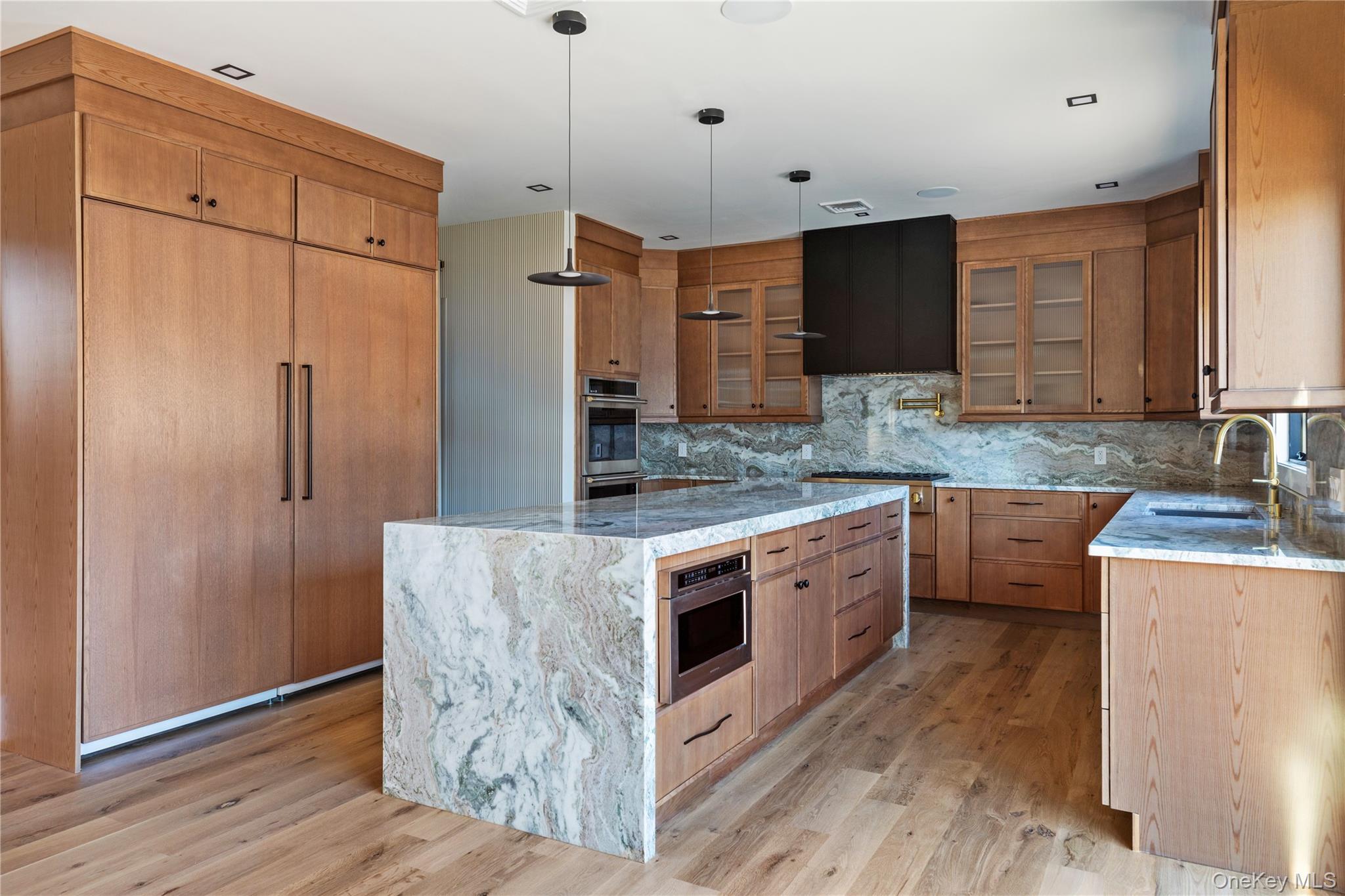 #5 photo, 157 Rhode Island Avenue, Нассау ‖ Massapequa , NY 11758