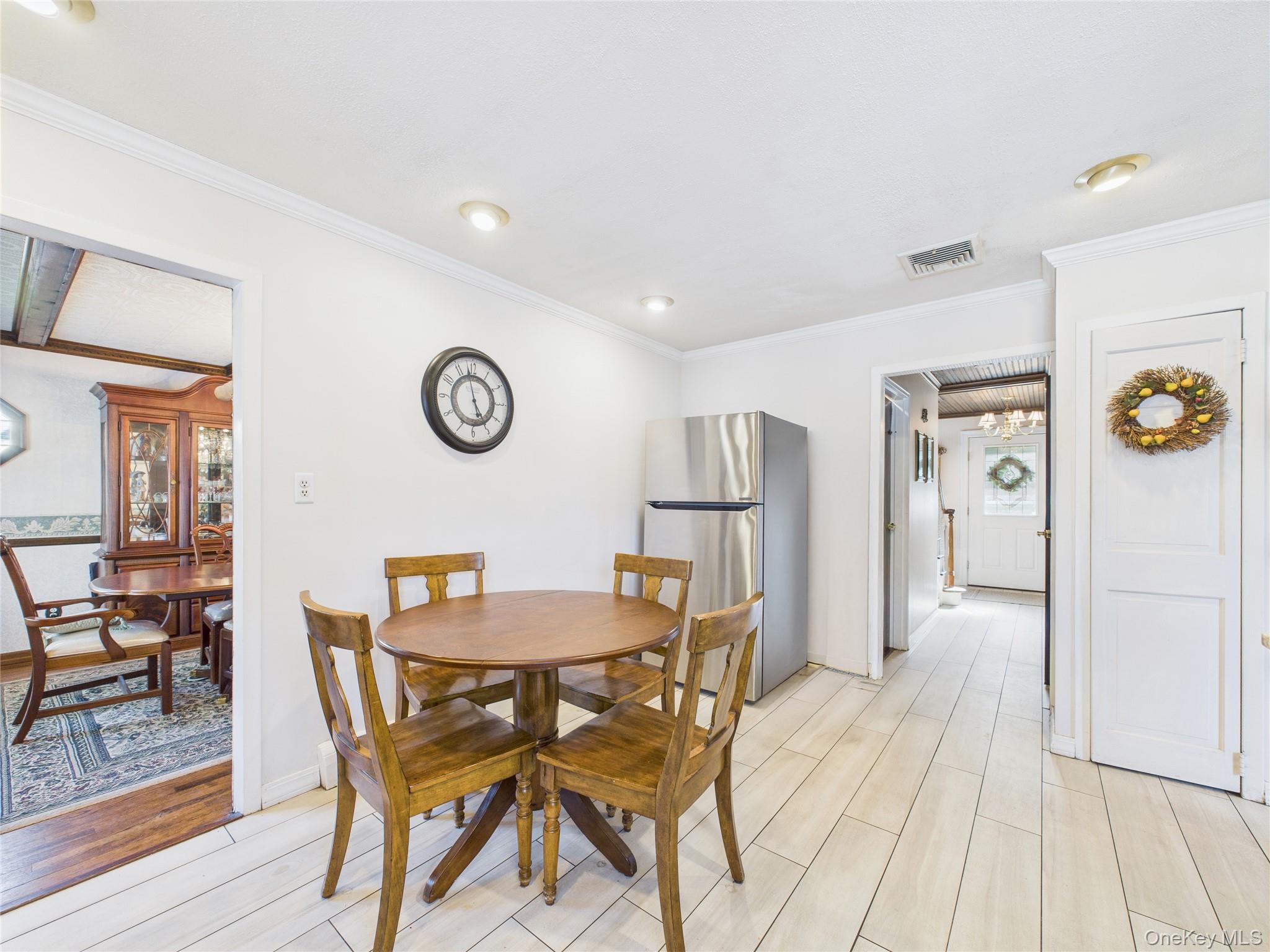 #19 photo, 5 Gristmill Drive, Саффолк ‖ Kings Park , NY 11754