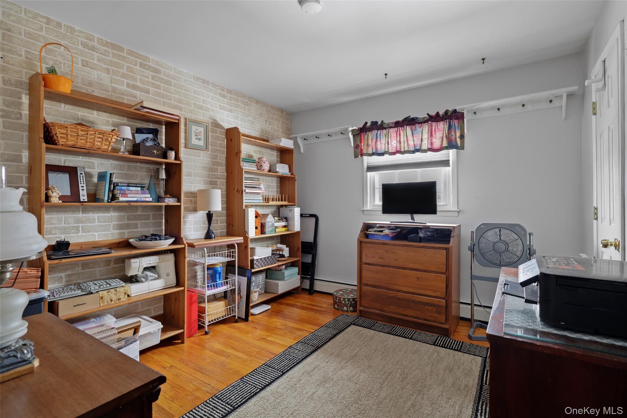 #16 photo, 830 N Broome Avenue, Саффолк ‖ Lindenhurst , NY 11757