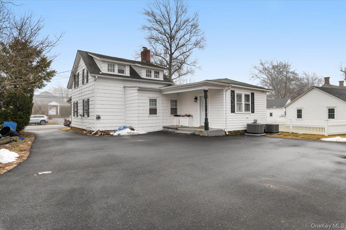 #4 photo, 64 Broadway, 롱 아일랜드 Amityville , NY 11701