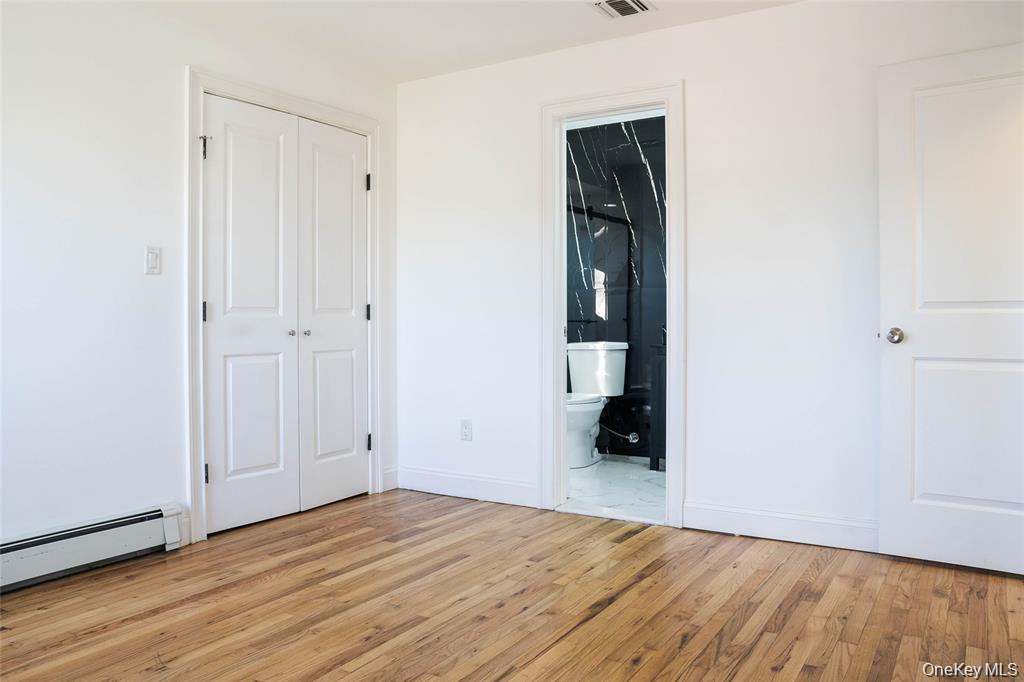 #11 photo, 58 Hauppauge Road, سوفولك Hauppauge , NY 11788