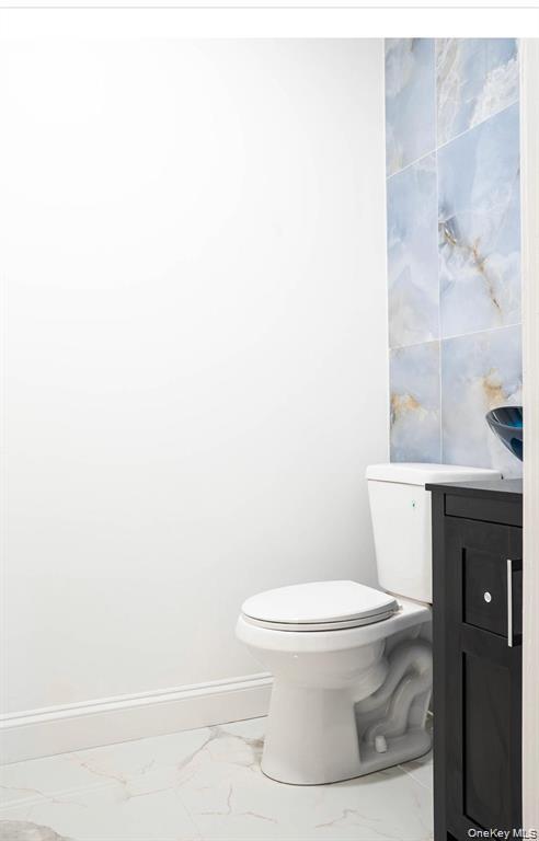 #14 photo, 58 Hauppauge Road, سوفولك Hauppauge , NY 11788