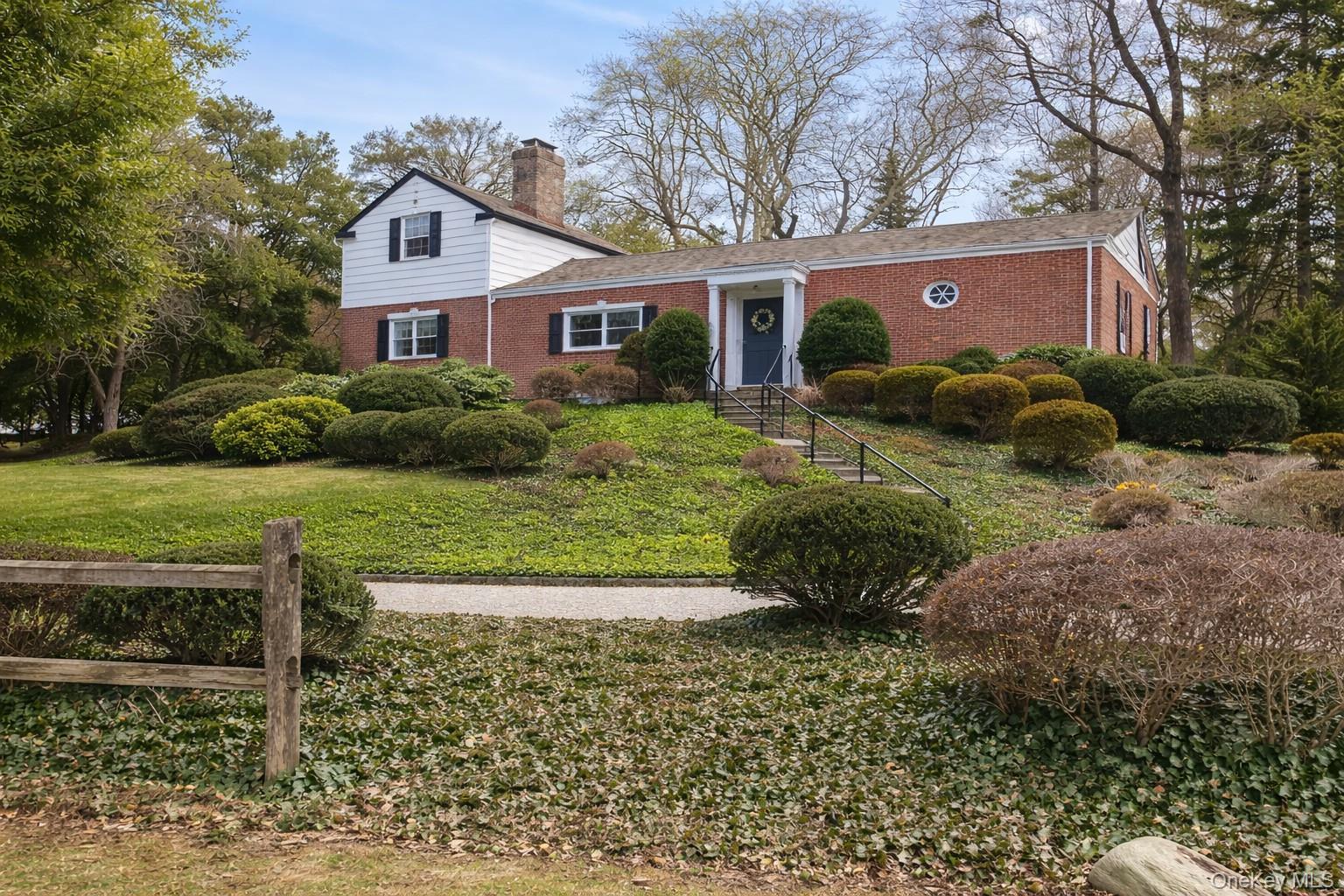 #2 photo, 16 Mary Lane, Roslyn Harbor , NY 11548