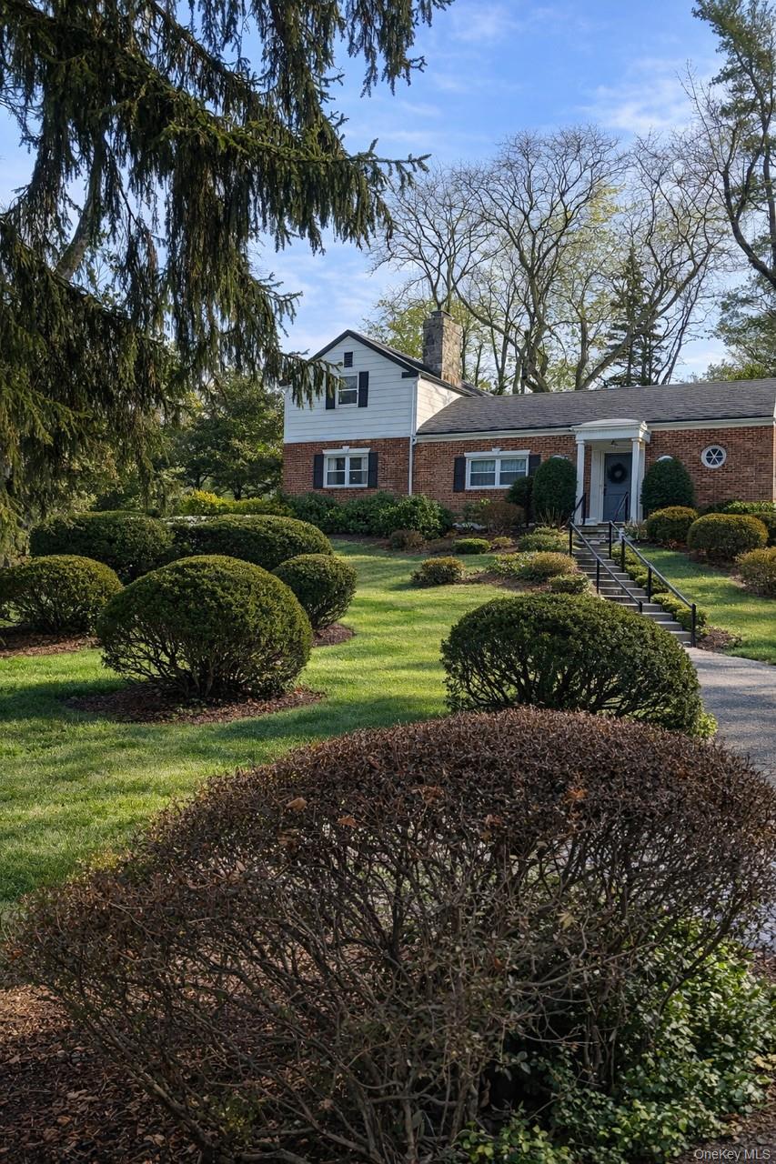 #4 photo, 16 Mary Lane, Roslyn Harbor , NY 11548