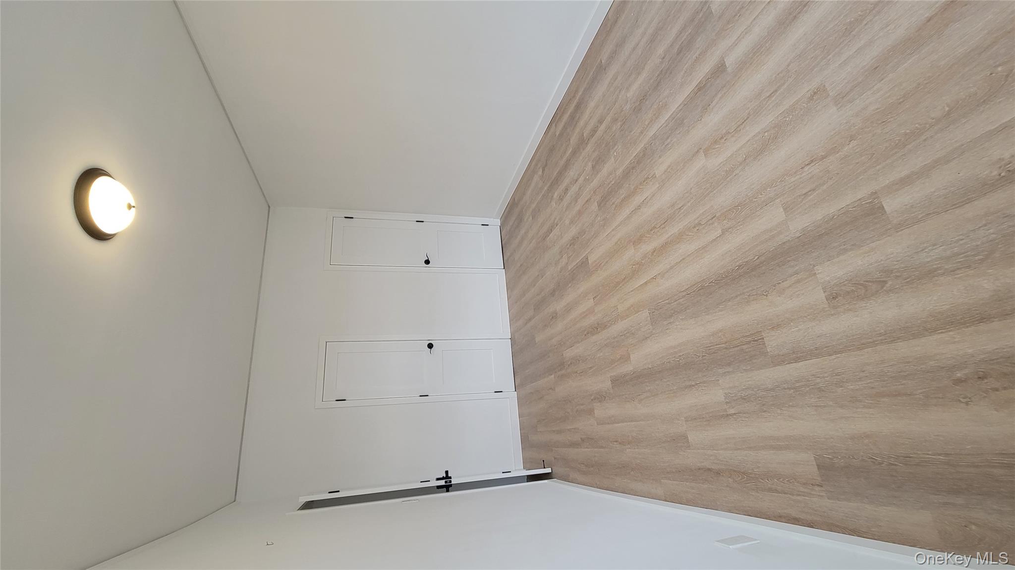 #11 photo, 60-24 Wetherole Street, 皇后区 Elmhurst , NY 11373