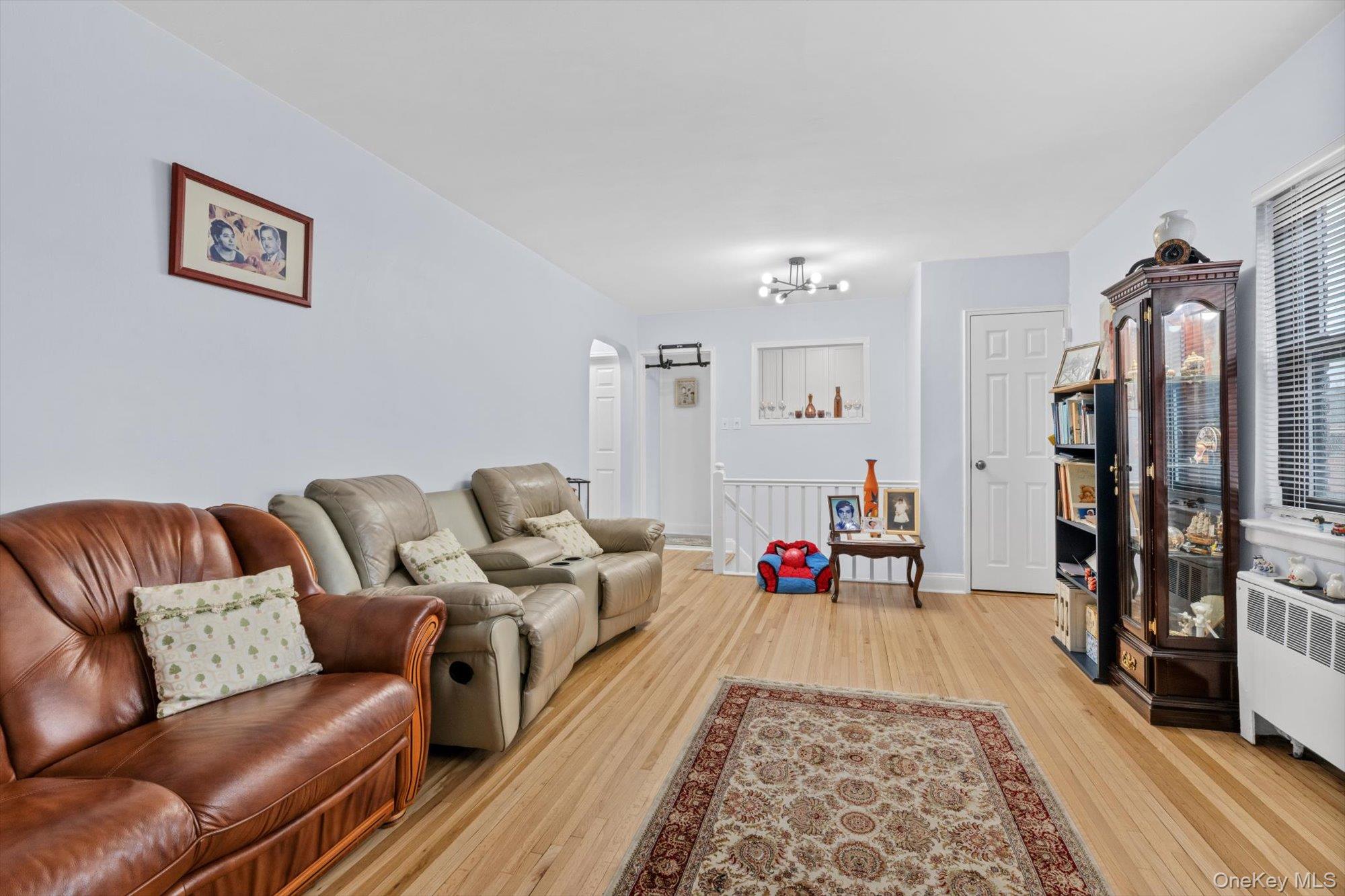 #4 photo, 220-16 75th Avenue, Oakland Gardens , NY 11364