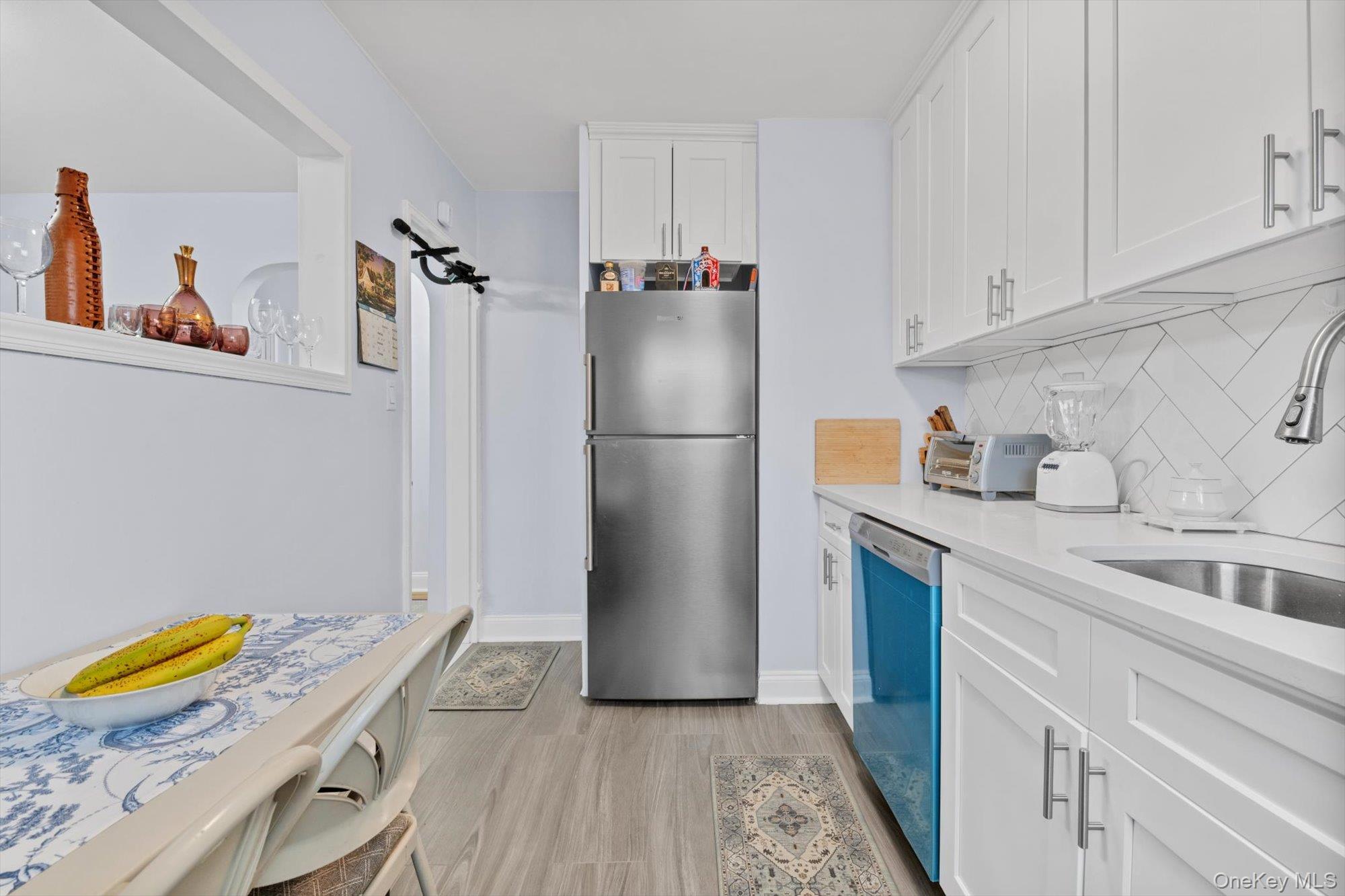 #8 photo, 220-16 75th Avenue, Oakland Gardens , NY 11364