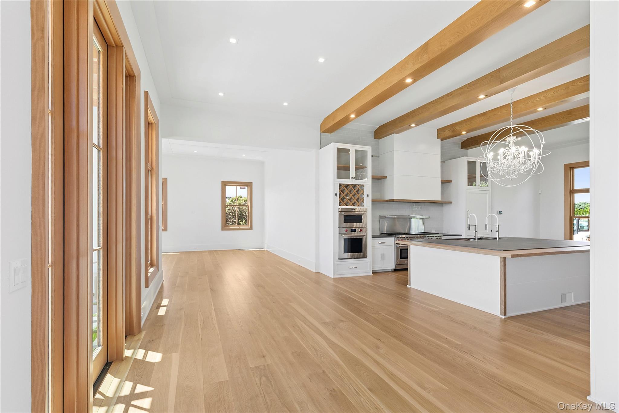 #16 photo, 522 Wickapogue Road, Саффолк ‖ Southampton , NY 11968